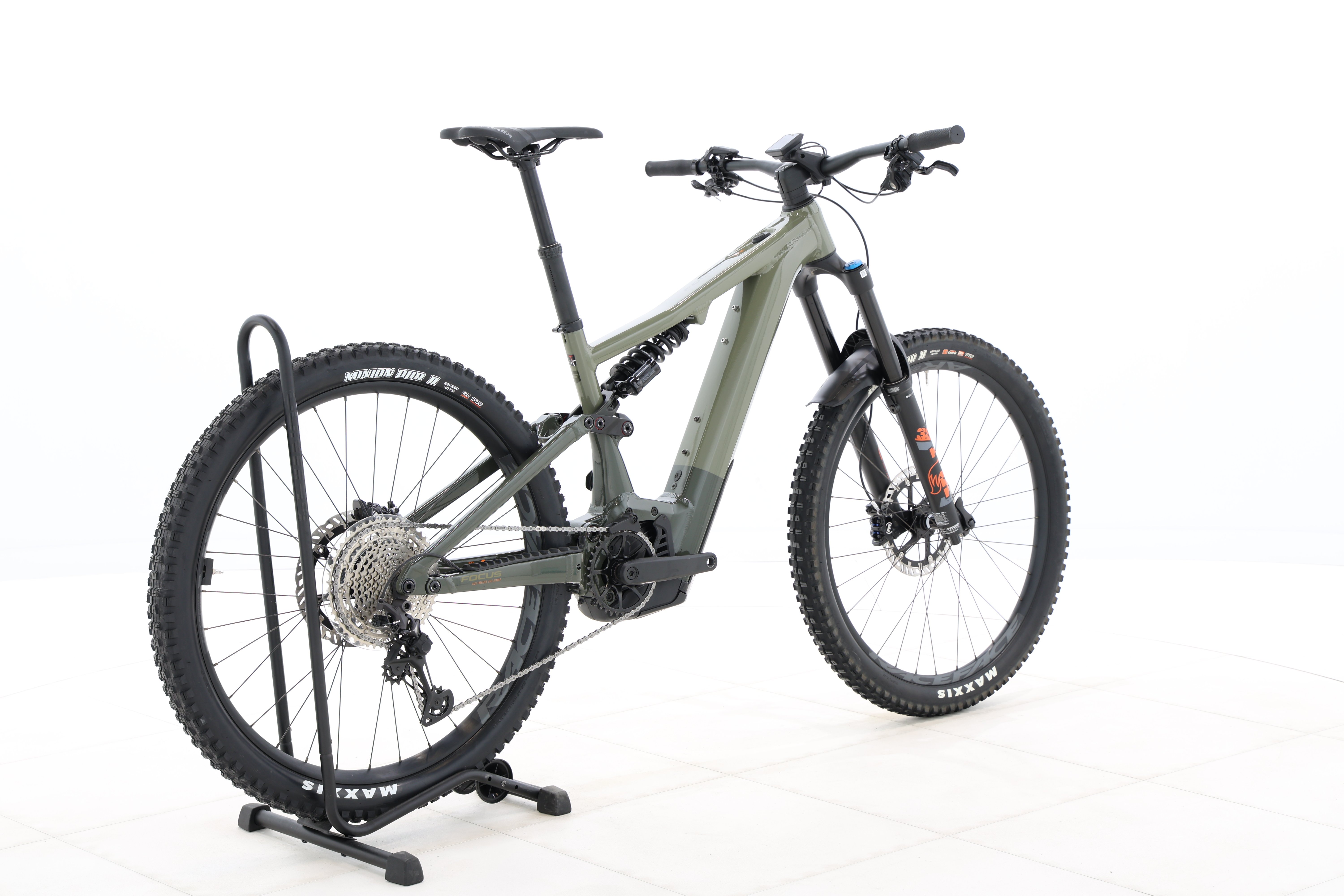 c4c82280-b2f2-4370-af45-01c448f7be8a