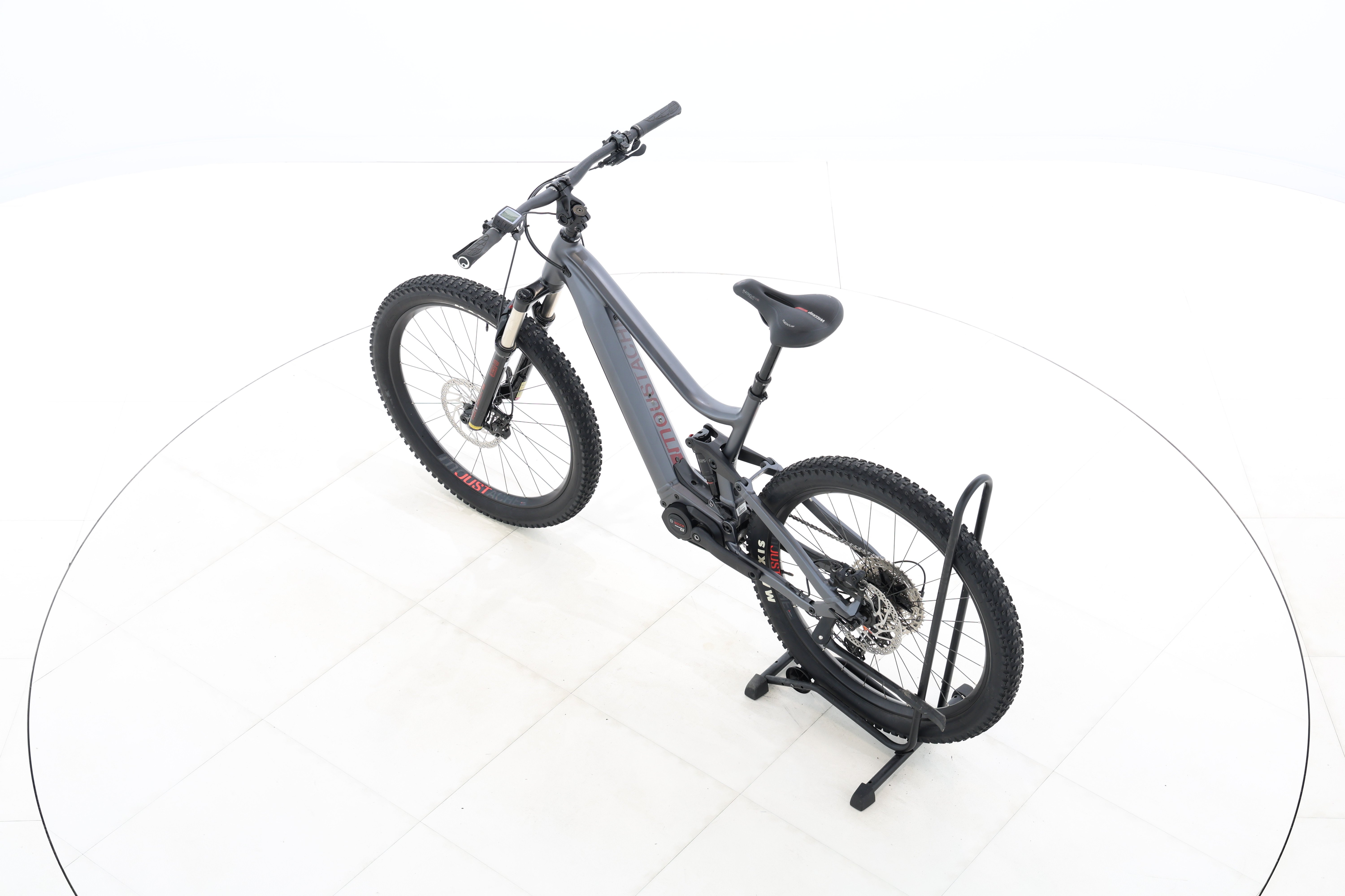 c3e0f46b-c055-4497-a820-a12772ee5884