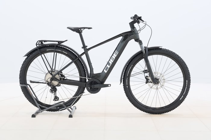 Cube REACTION HYBRID RACE 625 2022