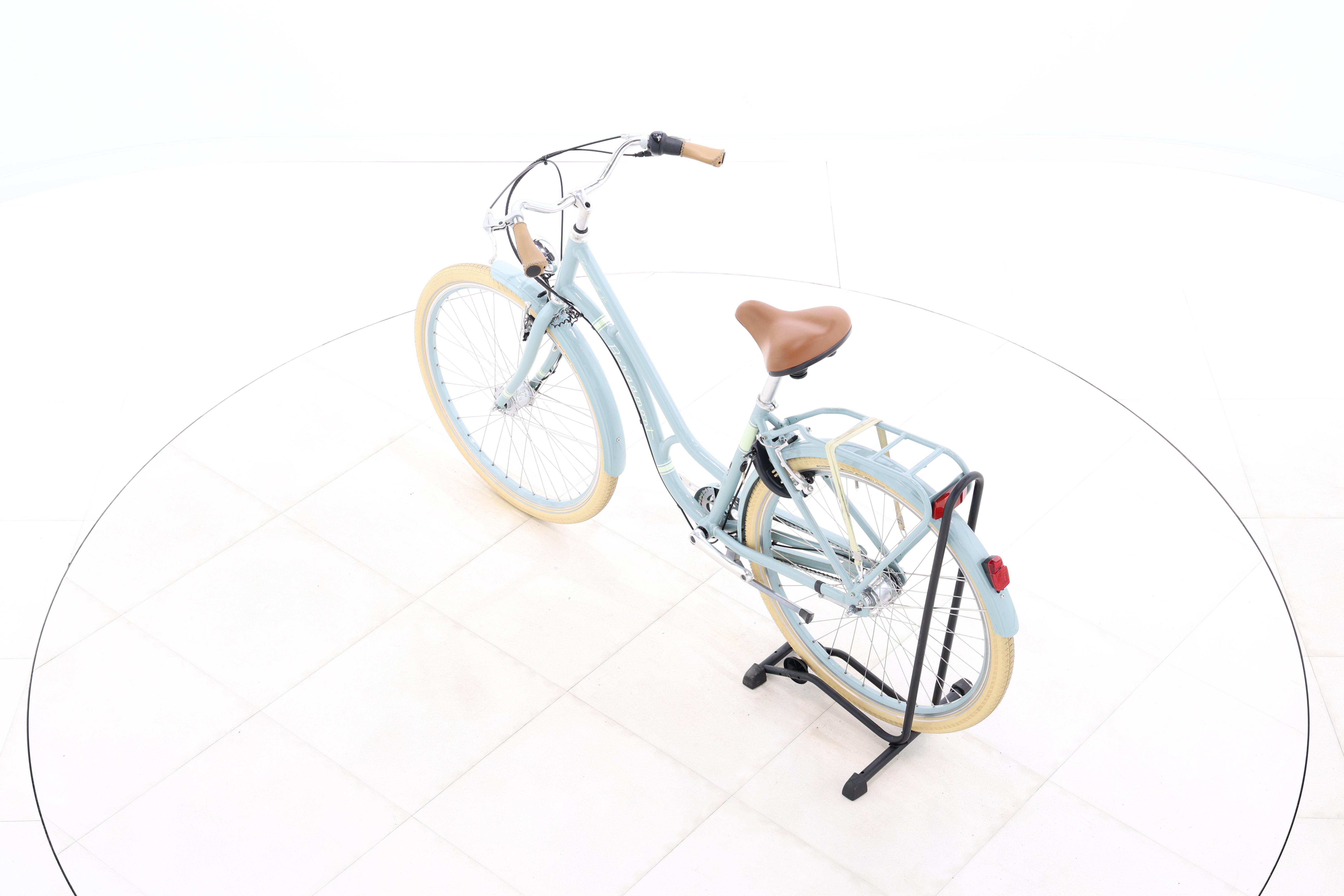 14a7681d-26f2-40d1-ae2a-ea3ba6834c04