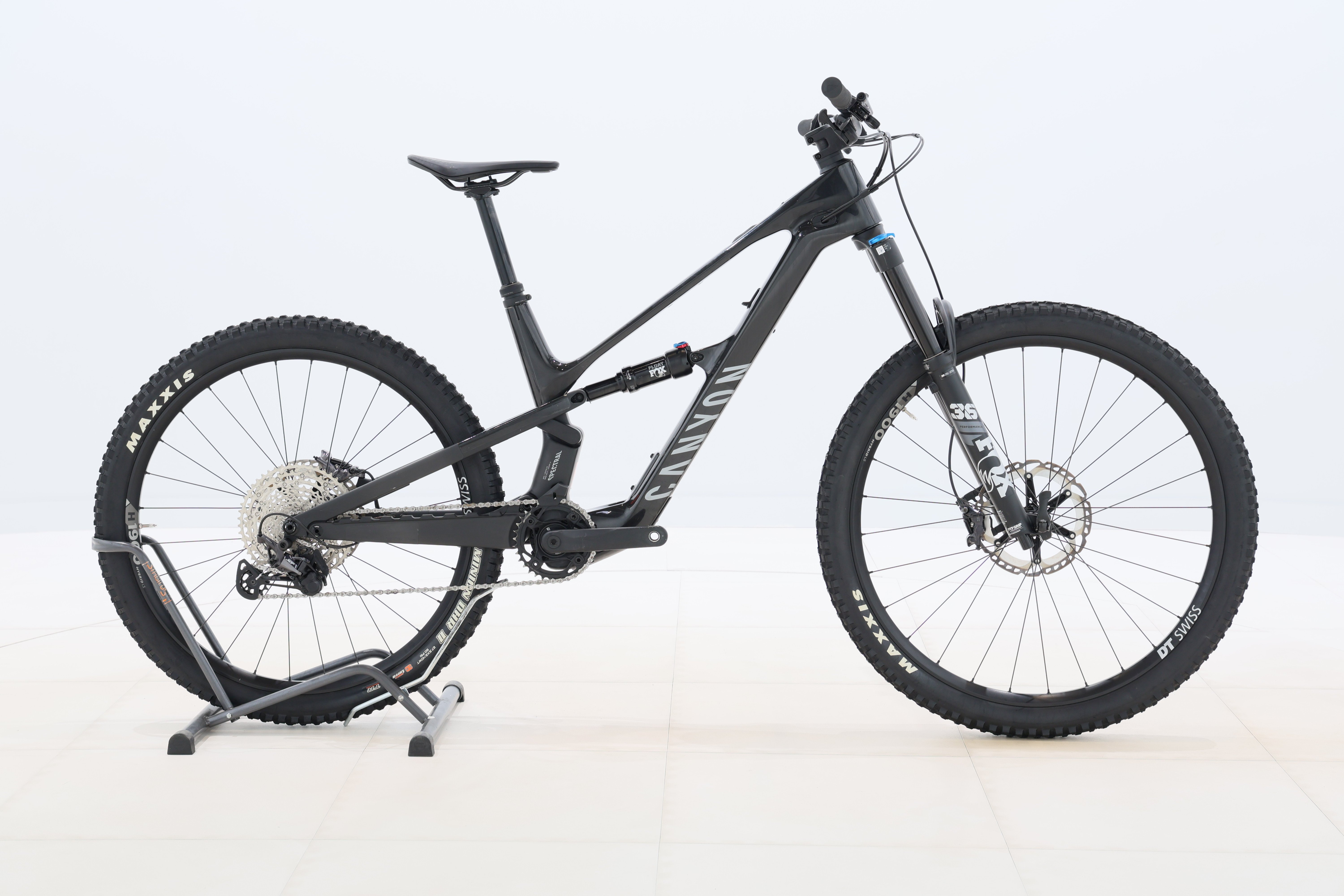 d1674f49-5e28-466e-a07d-1c1537811718