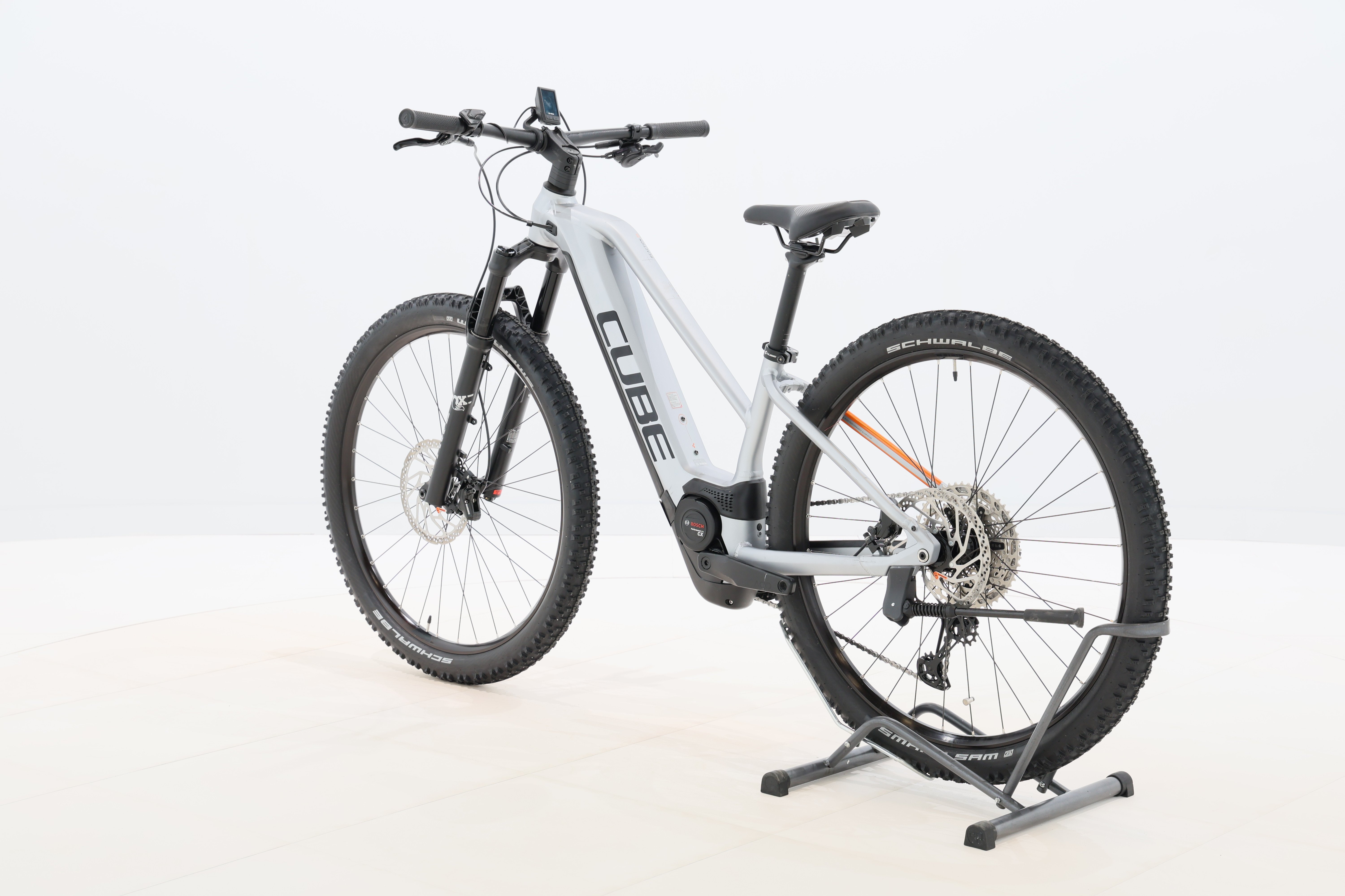 837880b2-ecbc-4945-aabf-51e3cf406fc8