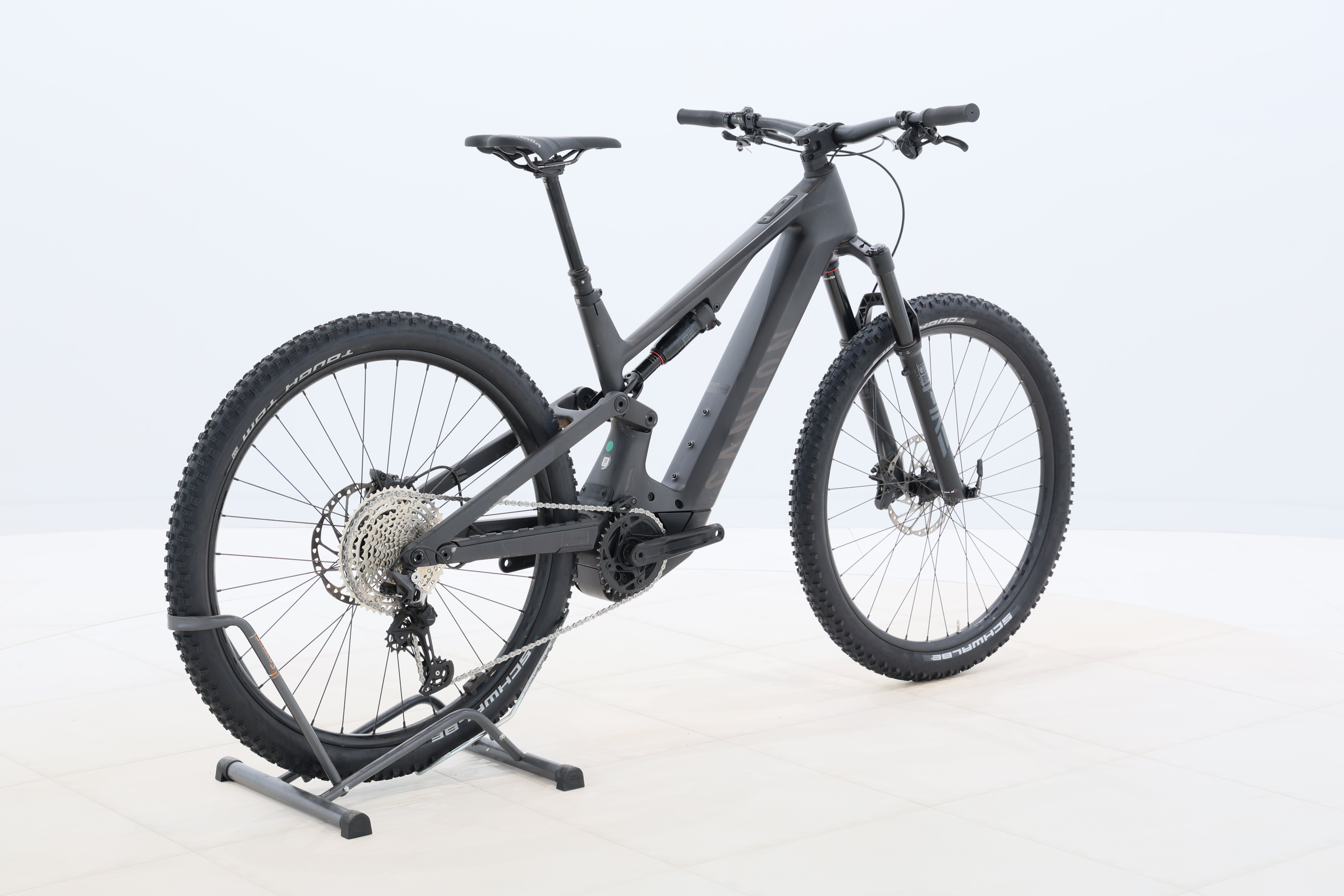 0dc19307-a14b-4a82-a37b-d231b4e1e5aa