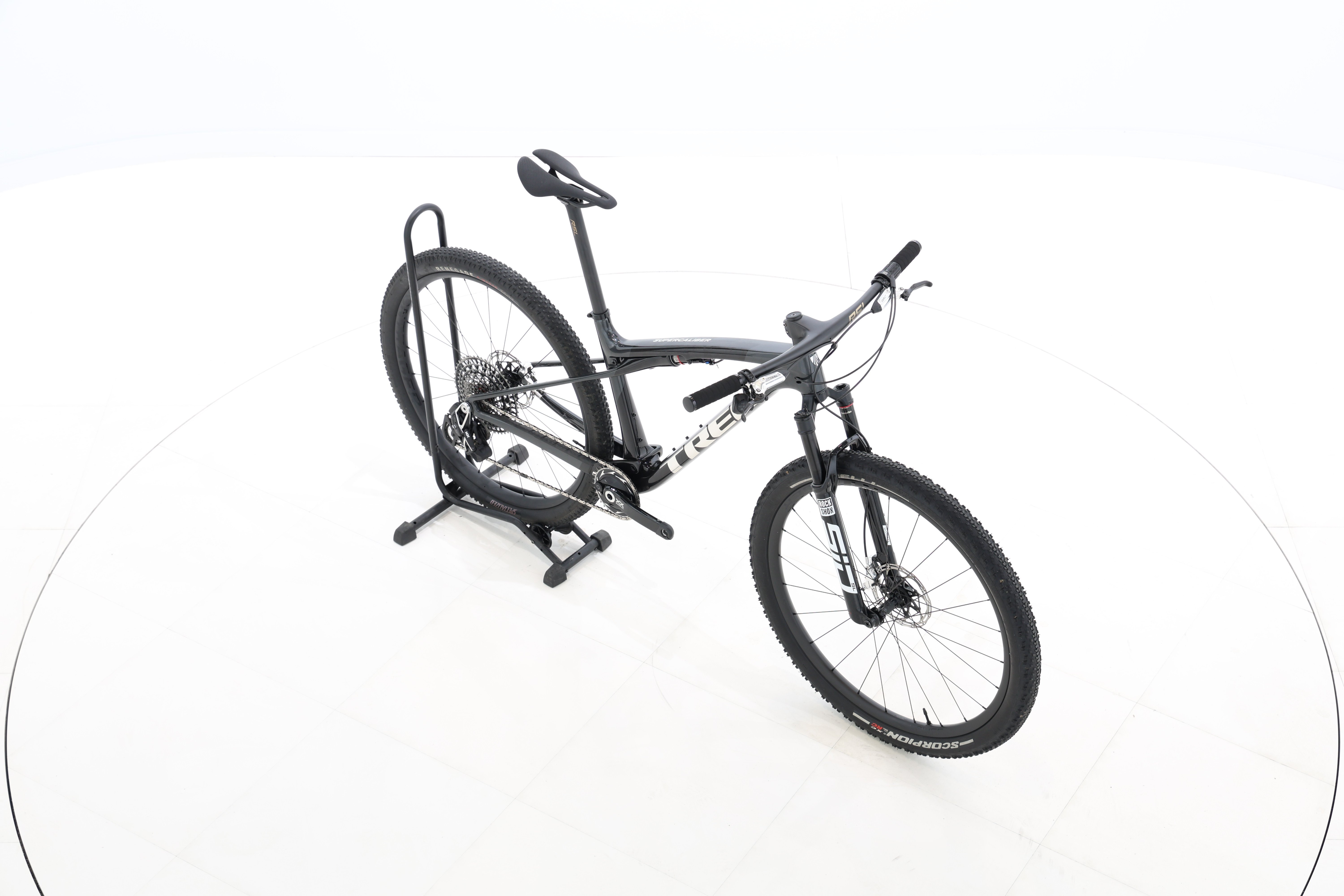 1def43be-cbfc-48e9-b1d6-f54568d900d4