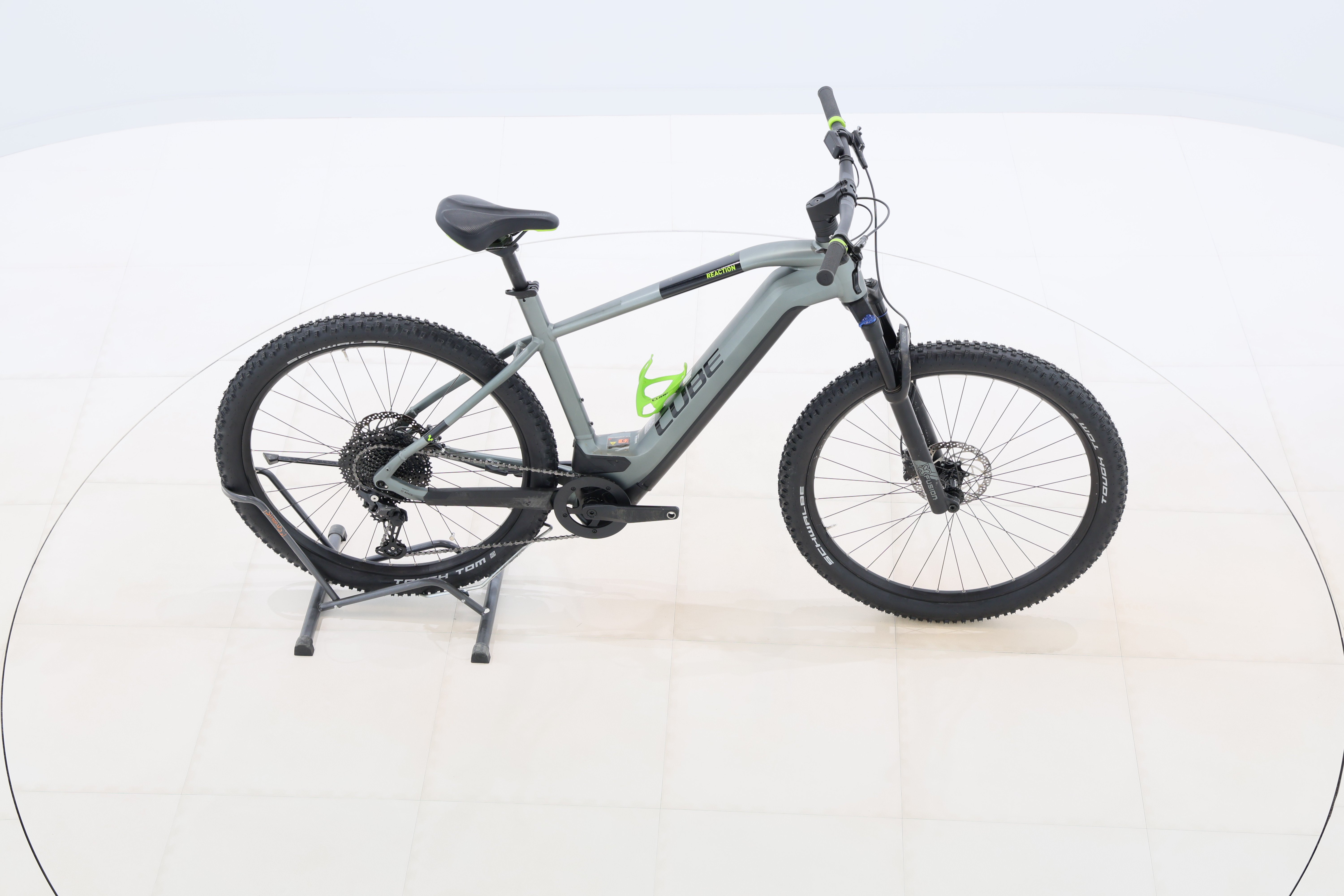 a67d5982-83e6-472d-942a-8f96517ad1b8