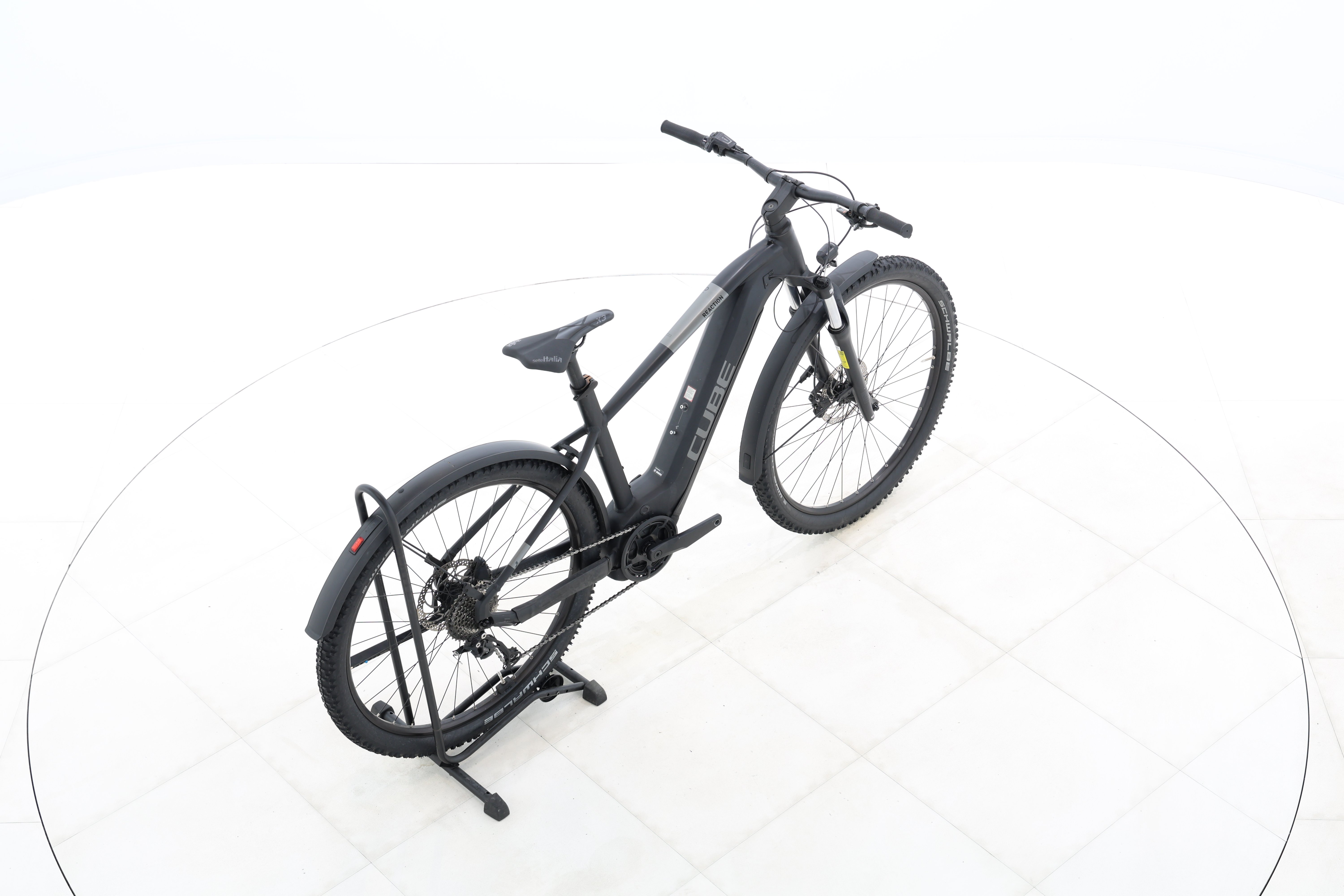 1a629f9f-352b-44d1-8ad1-d81351e9b571