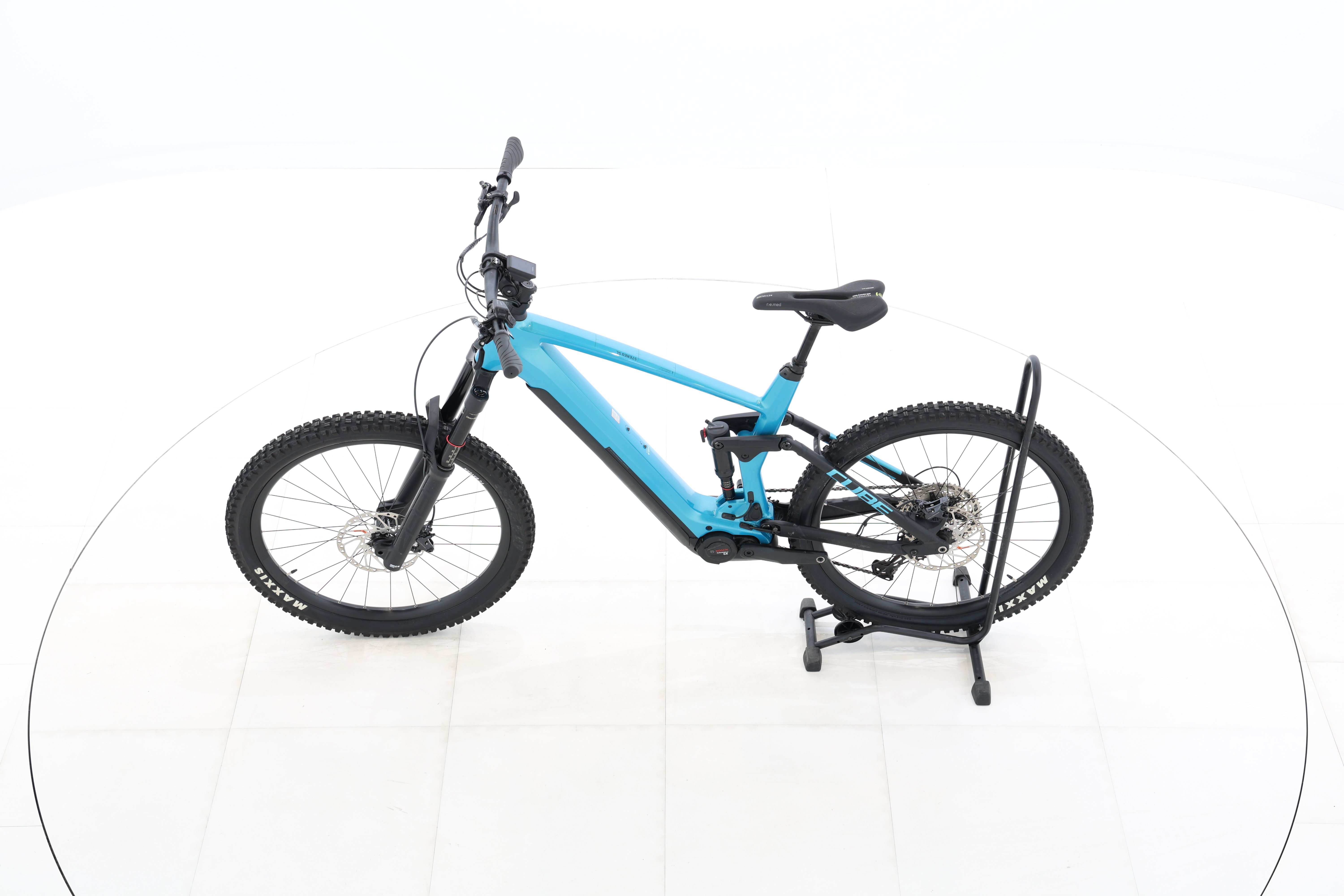 94722235-374e-43c1-bc05-3e60e039b1b7