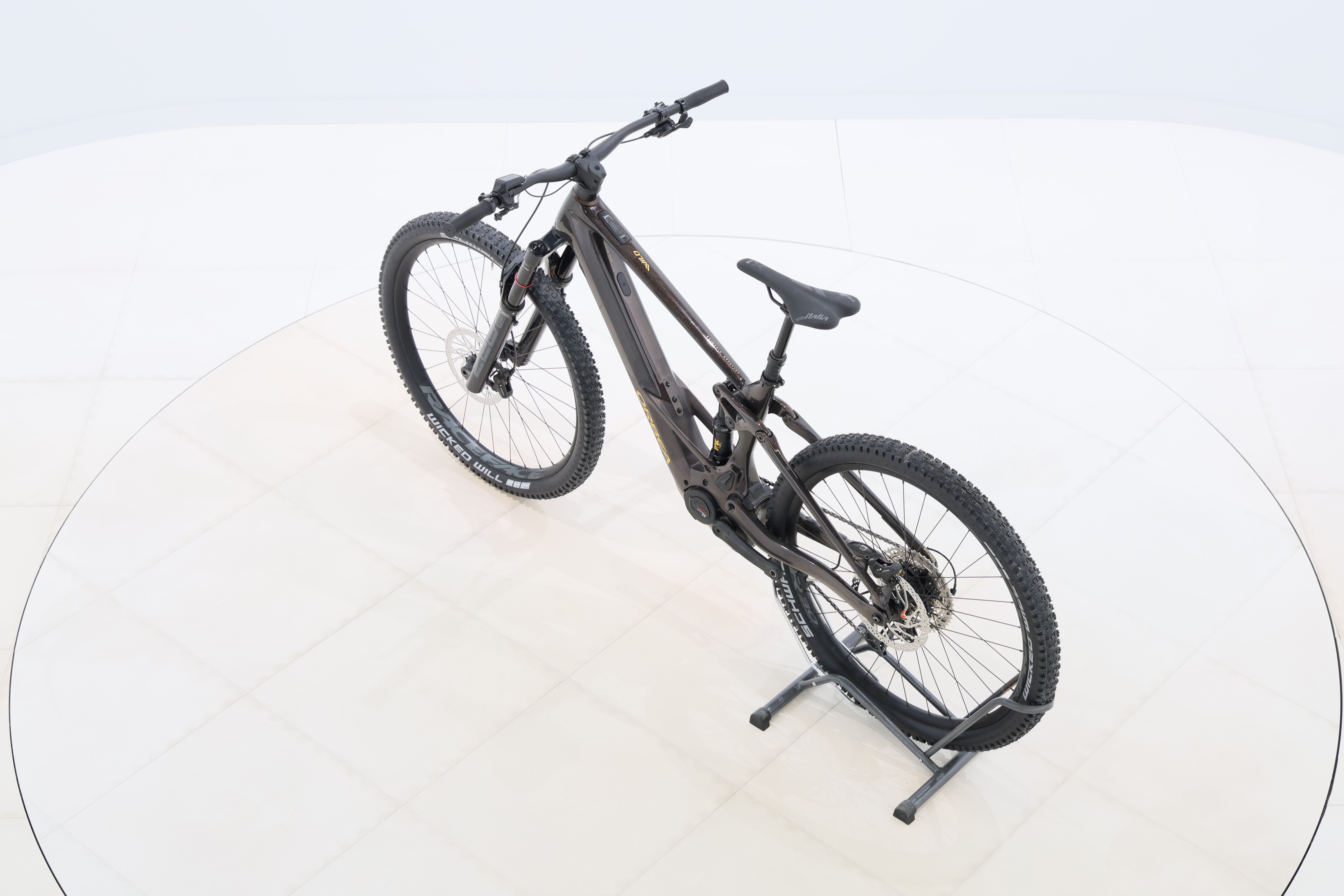 85fdd854-5b8e-4e33-b7e1-c86aacfb8e85