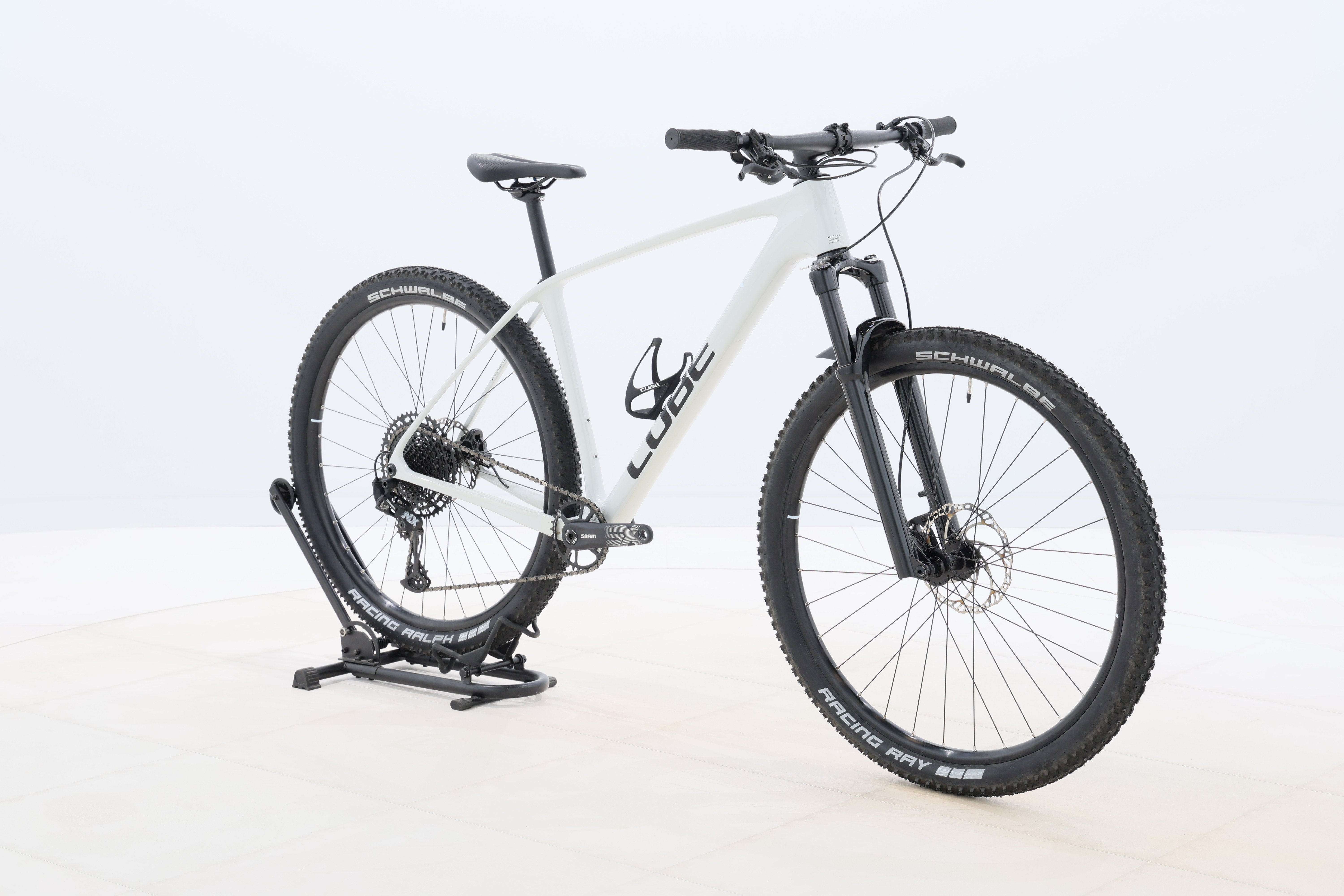 a813fea9-449d-4bd5-9866-c17abbff134d