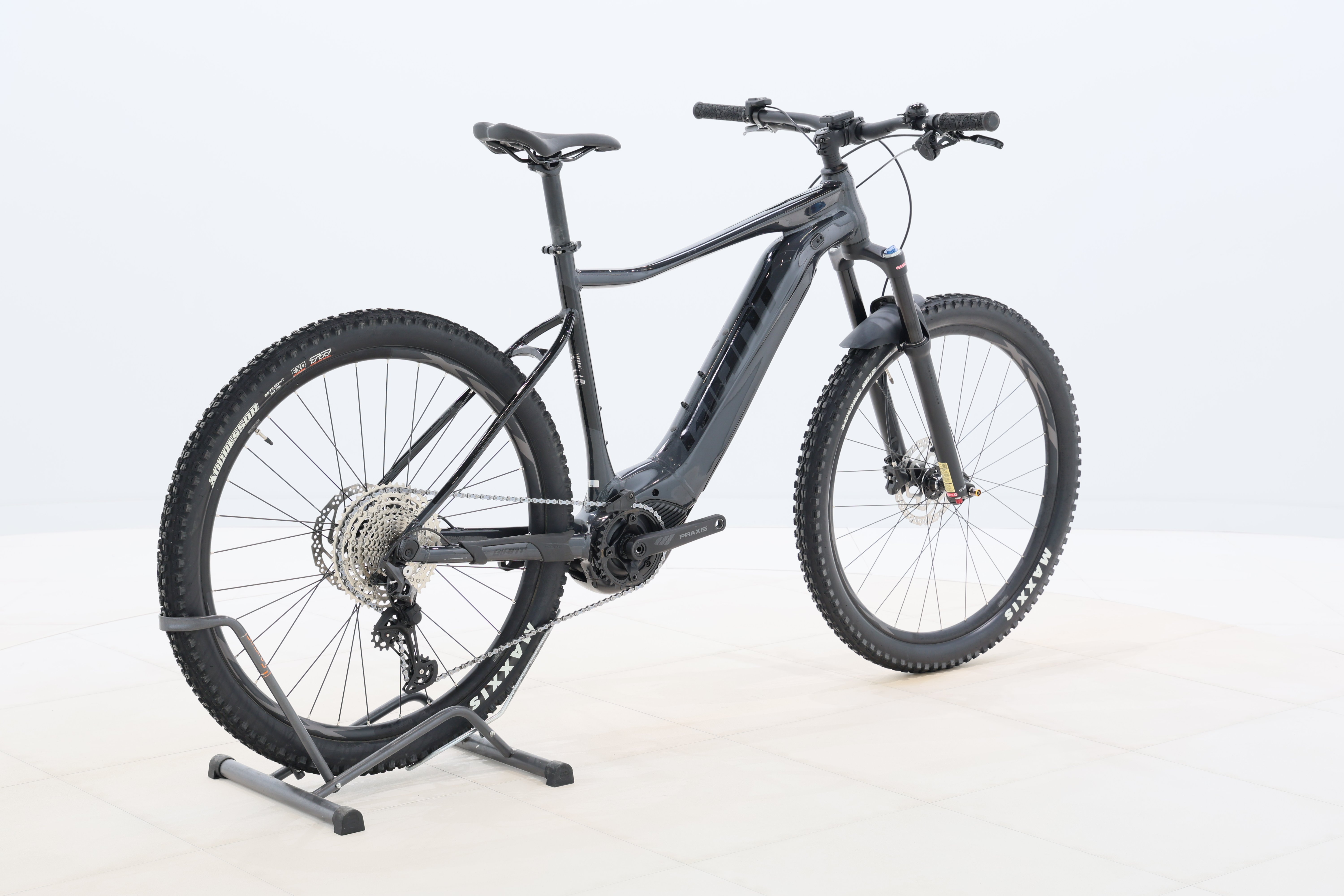 f5a0680a-055f-48a9-843a-cd1d9ca70773