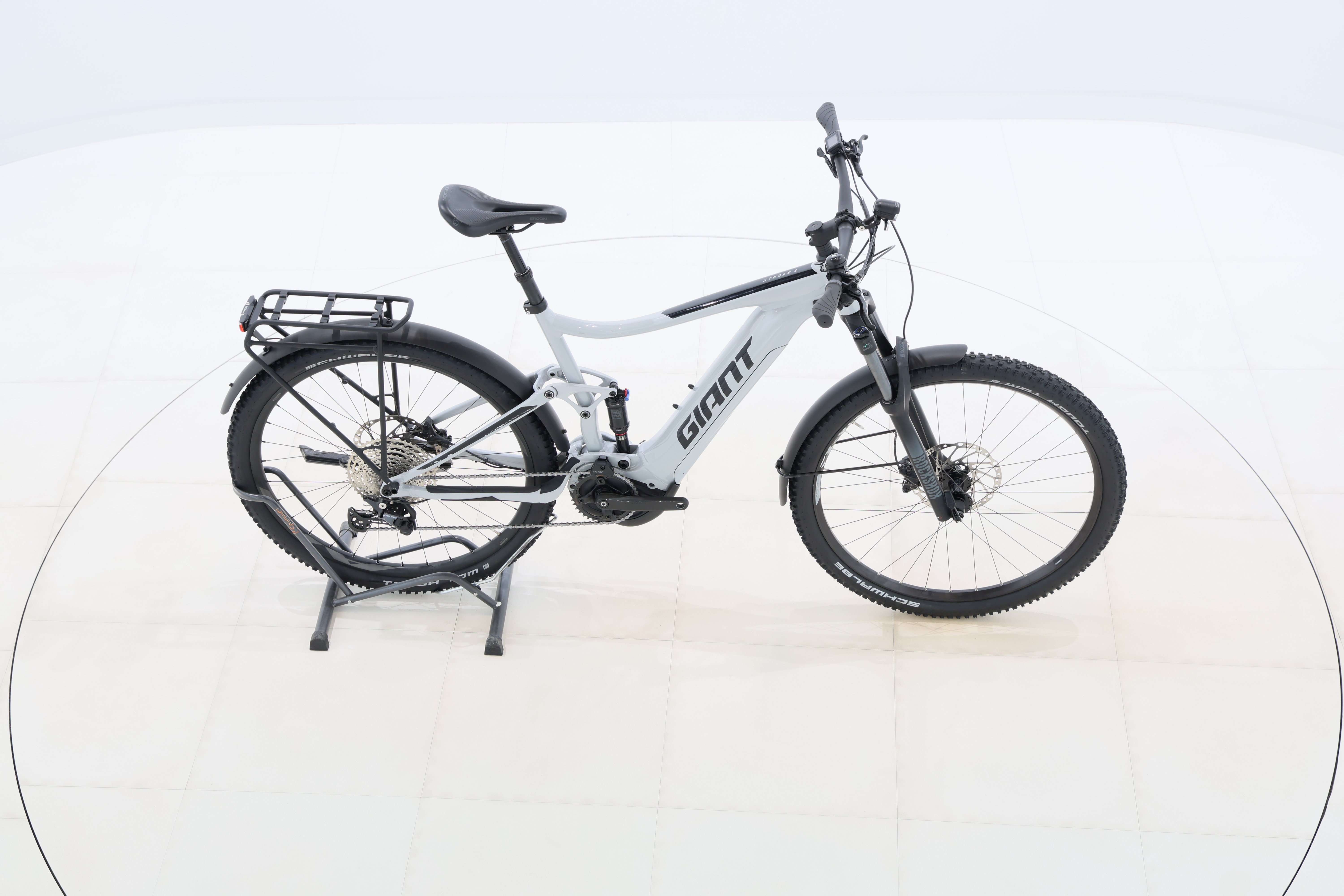 c3eab736-276e-4923-b01b-ad416293176c