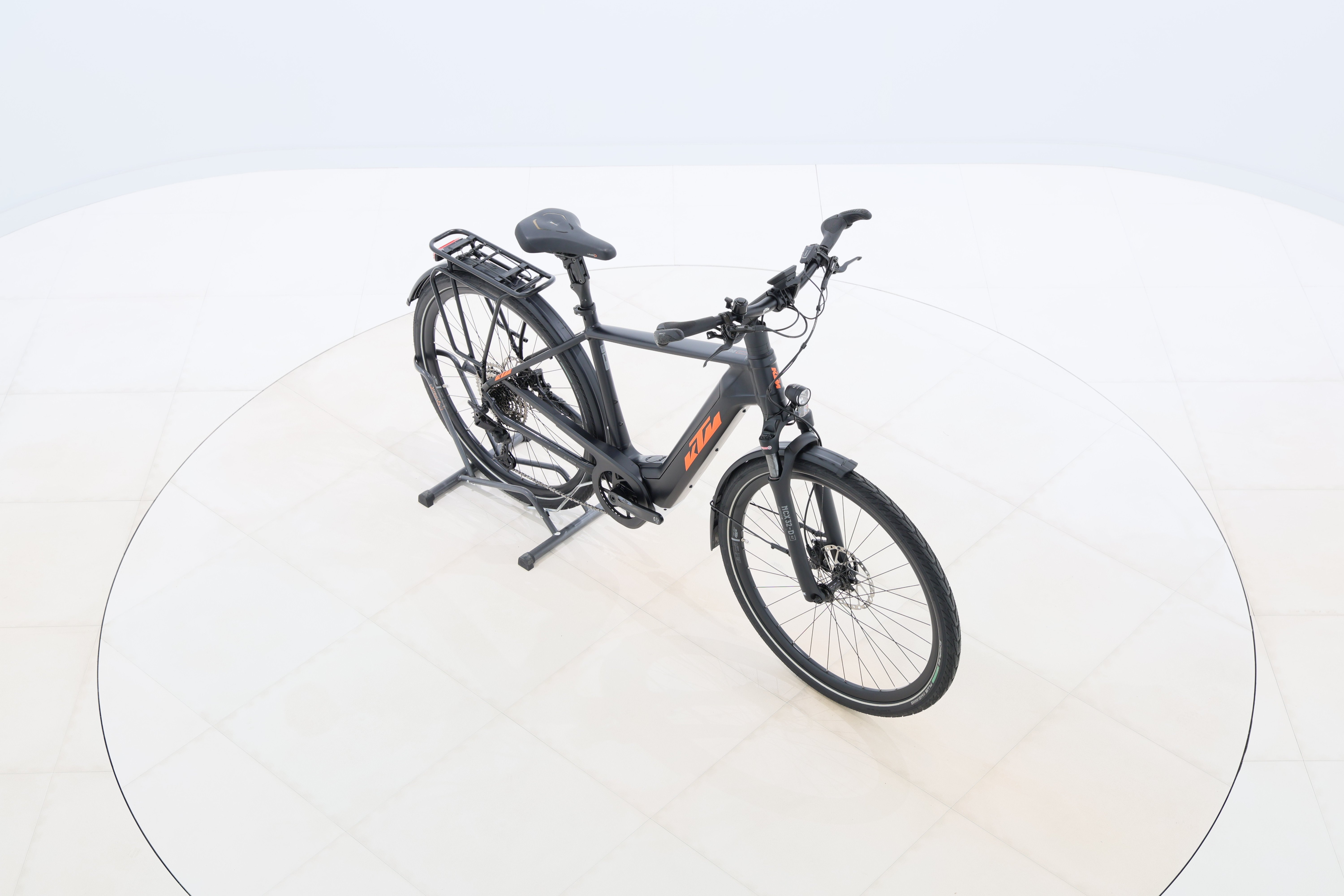 f0f5d613-d24b-47d6-a586-c083cc17fbda