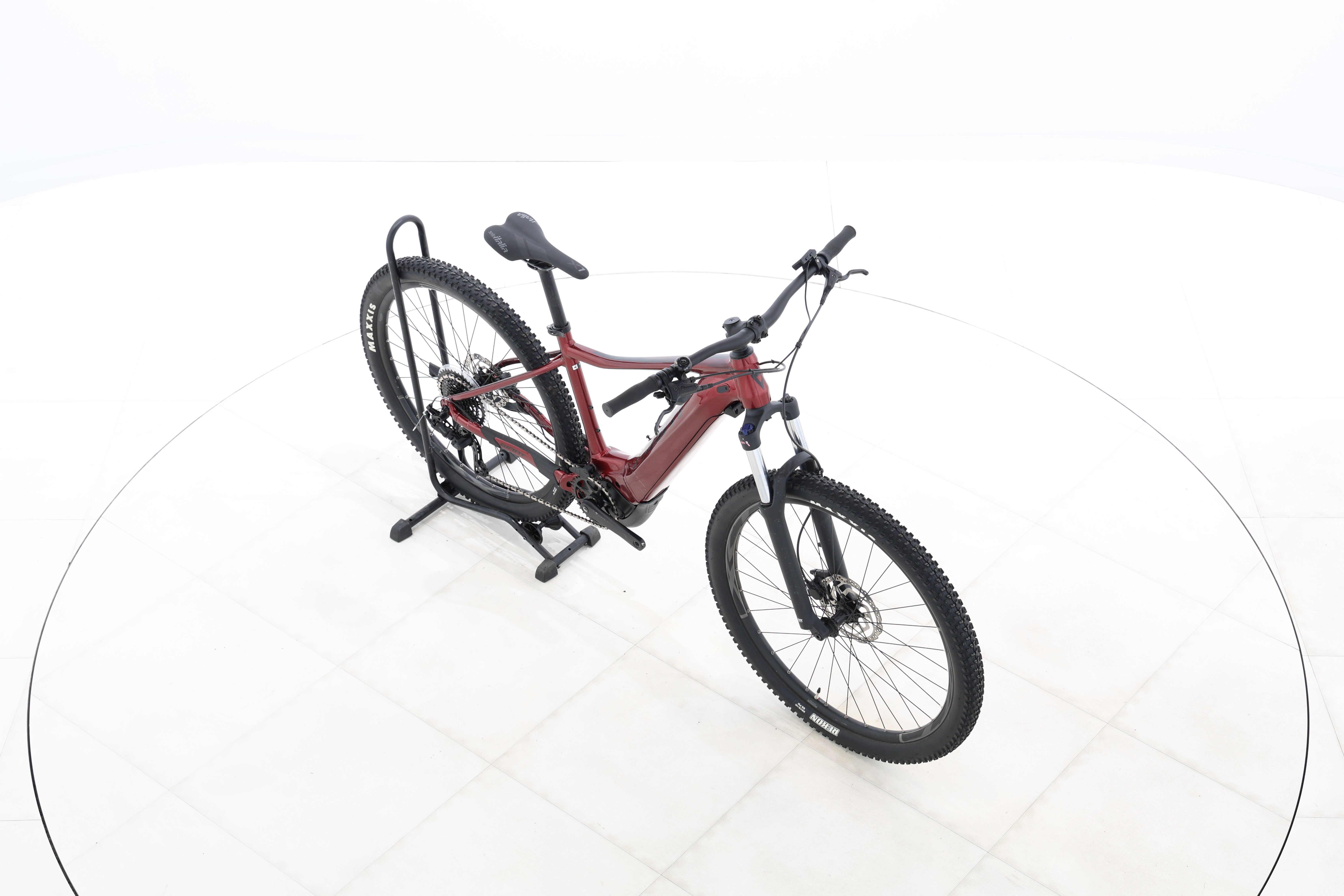 2e05d8f2-6b1e-406d-876a-1287e217283a