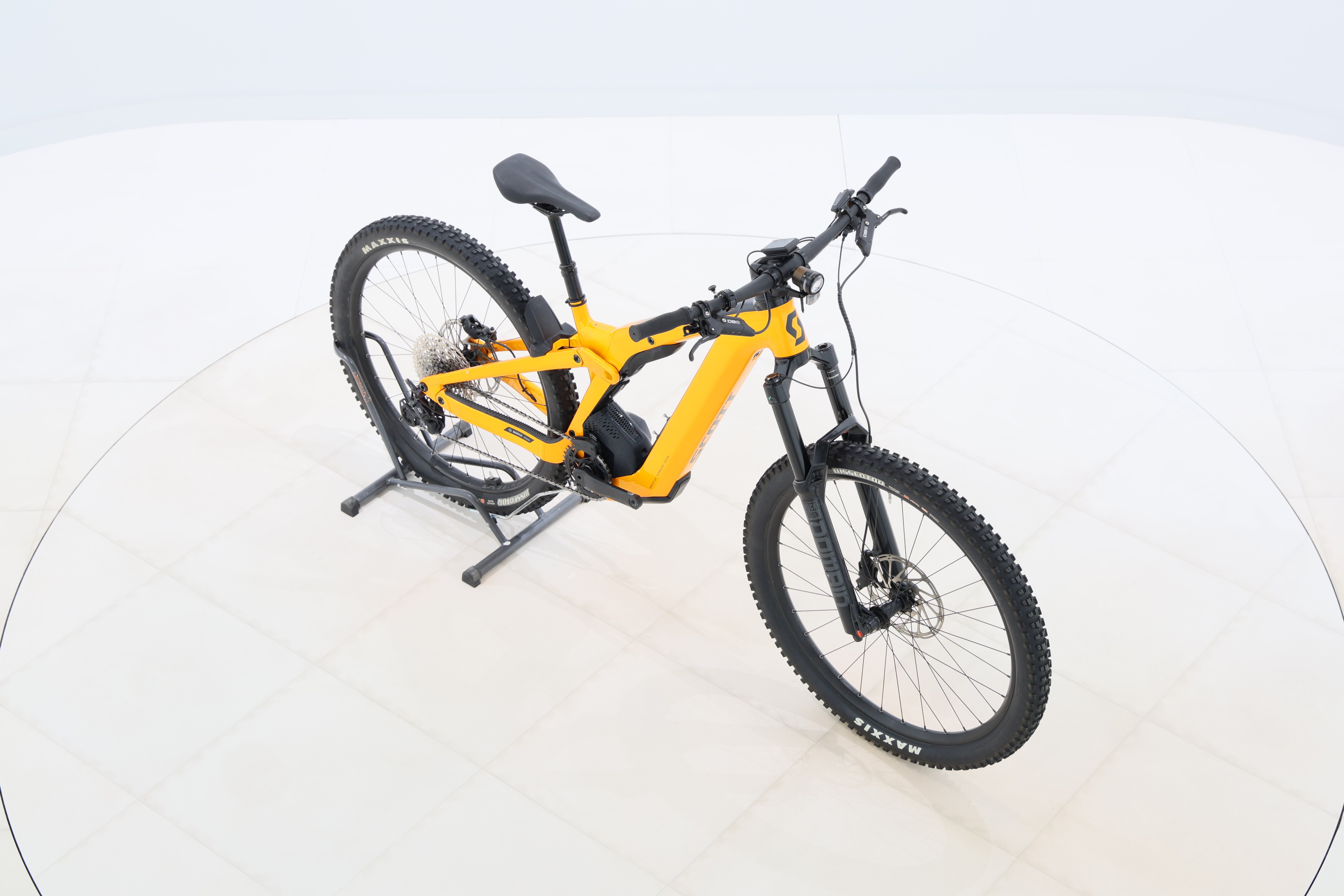 d74ee1d4-bac2-418e-85a6-e802173c5a09