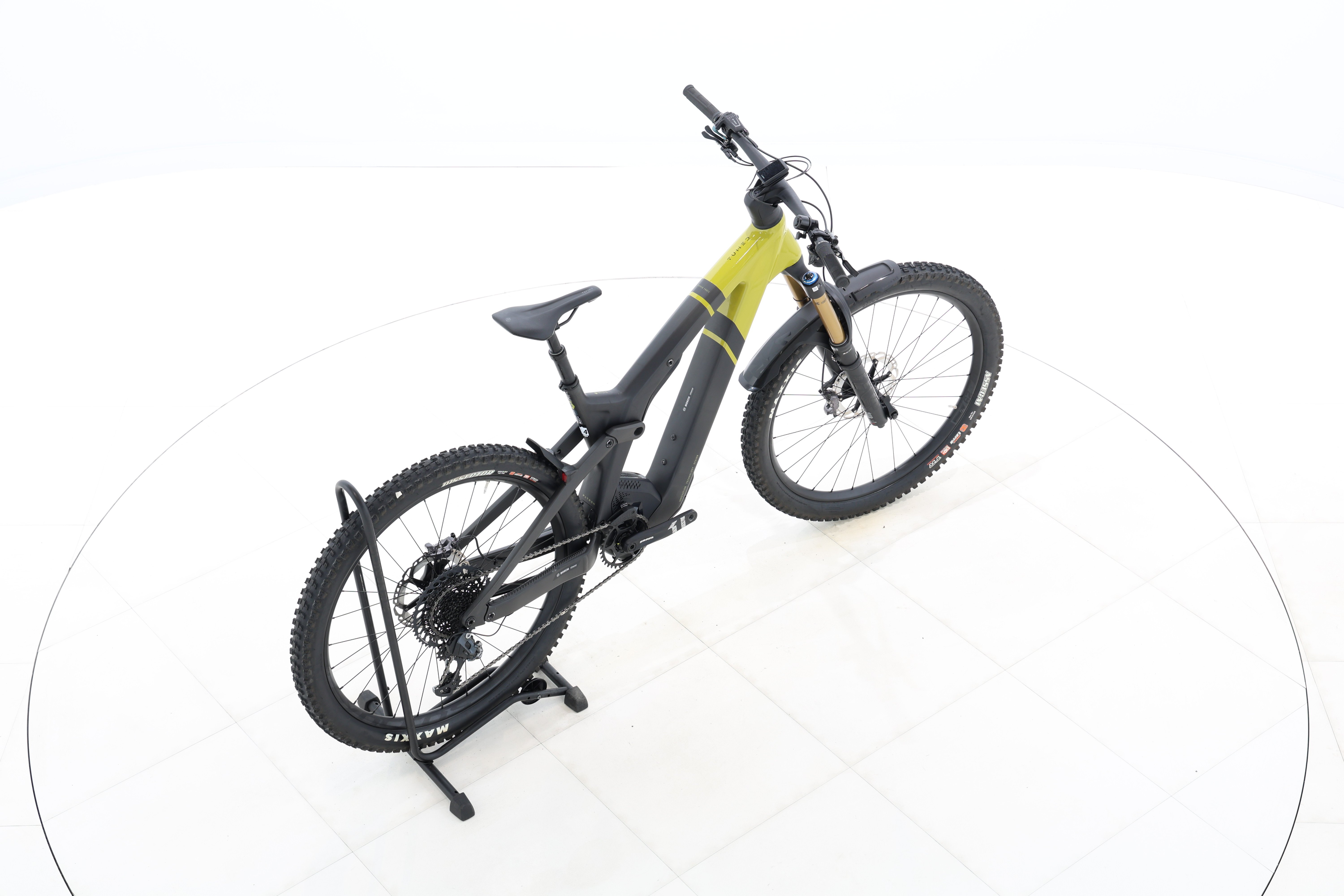 79fc3aa1-32e8-40e1-aa76-b3241f2a34de