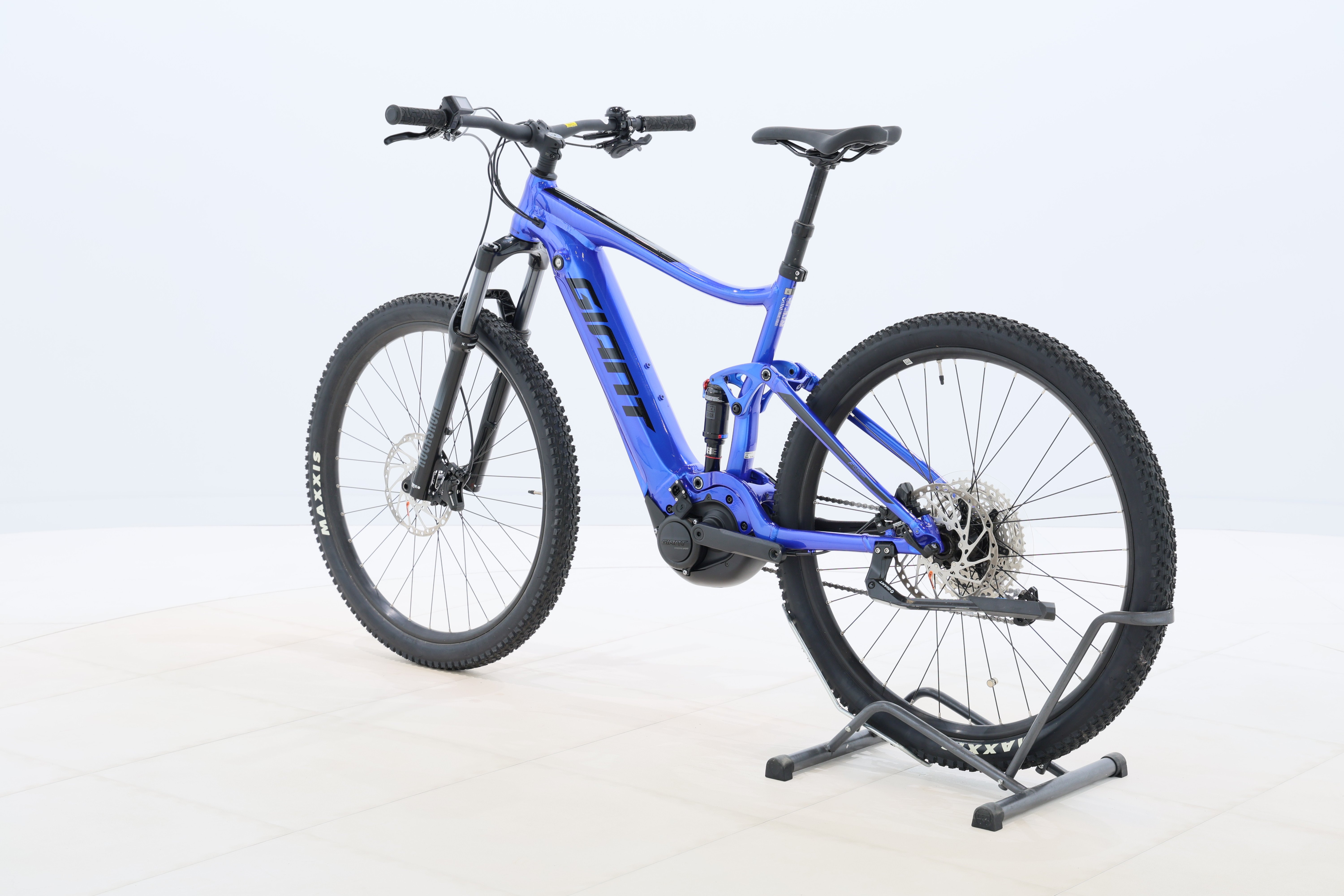 21beb2f8-e21f-4935-9b61-1bff58f84922