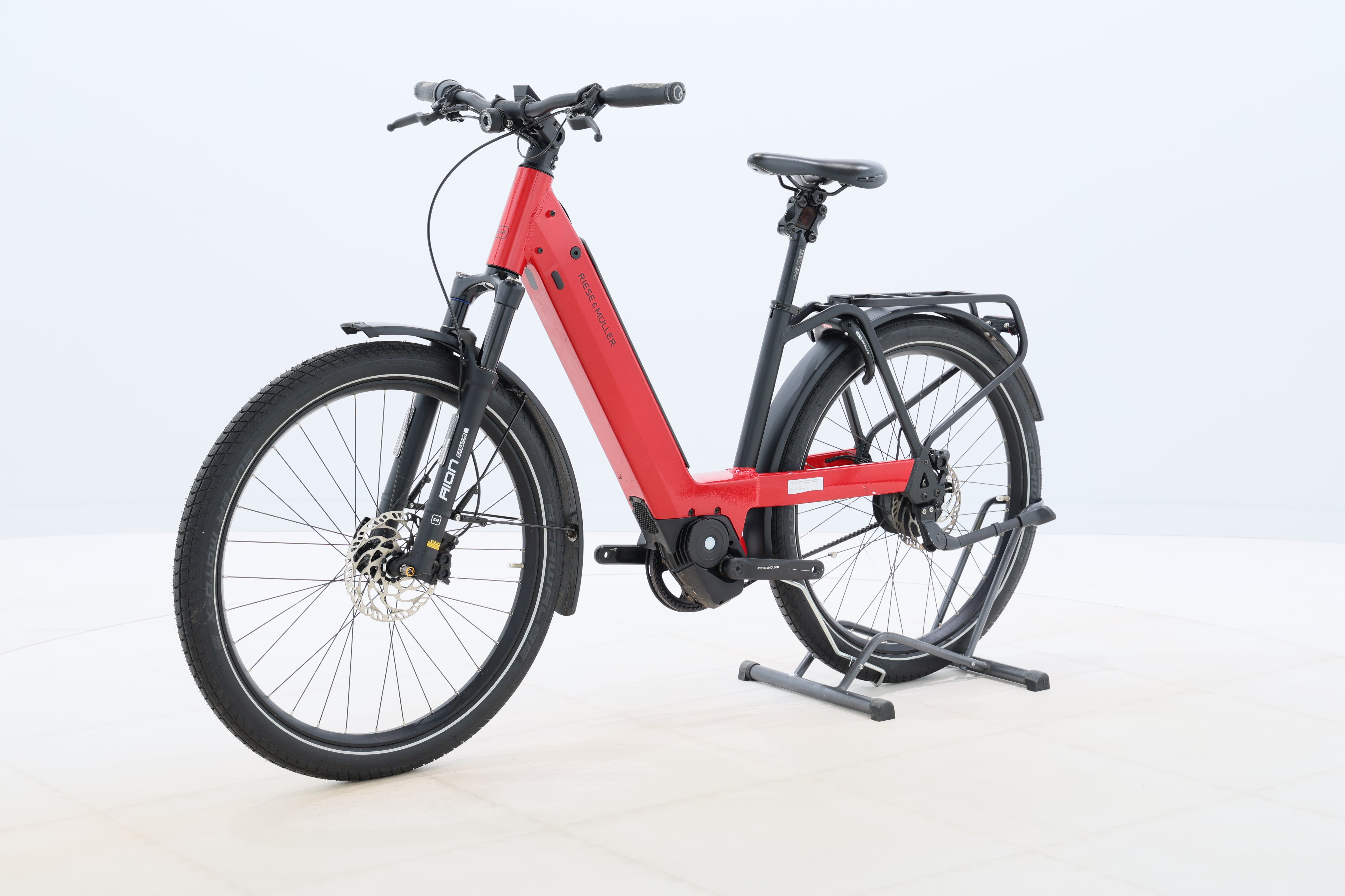 47d6c738-8720-48a8-ba4b-d580241c6bbb