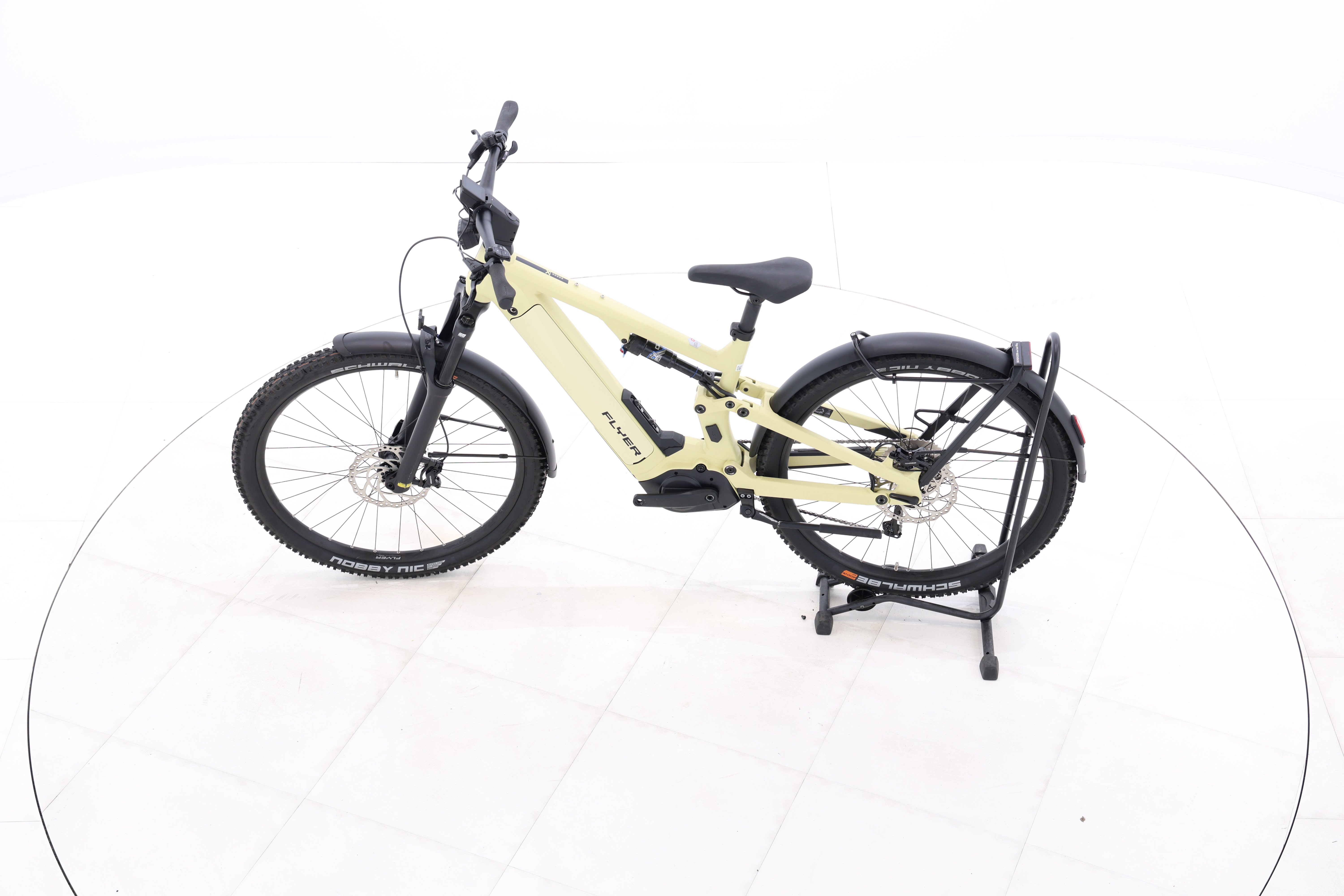 8c0549f5-ef21-4b55-b2d9-134e3e1bc11a