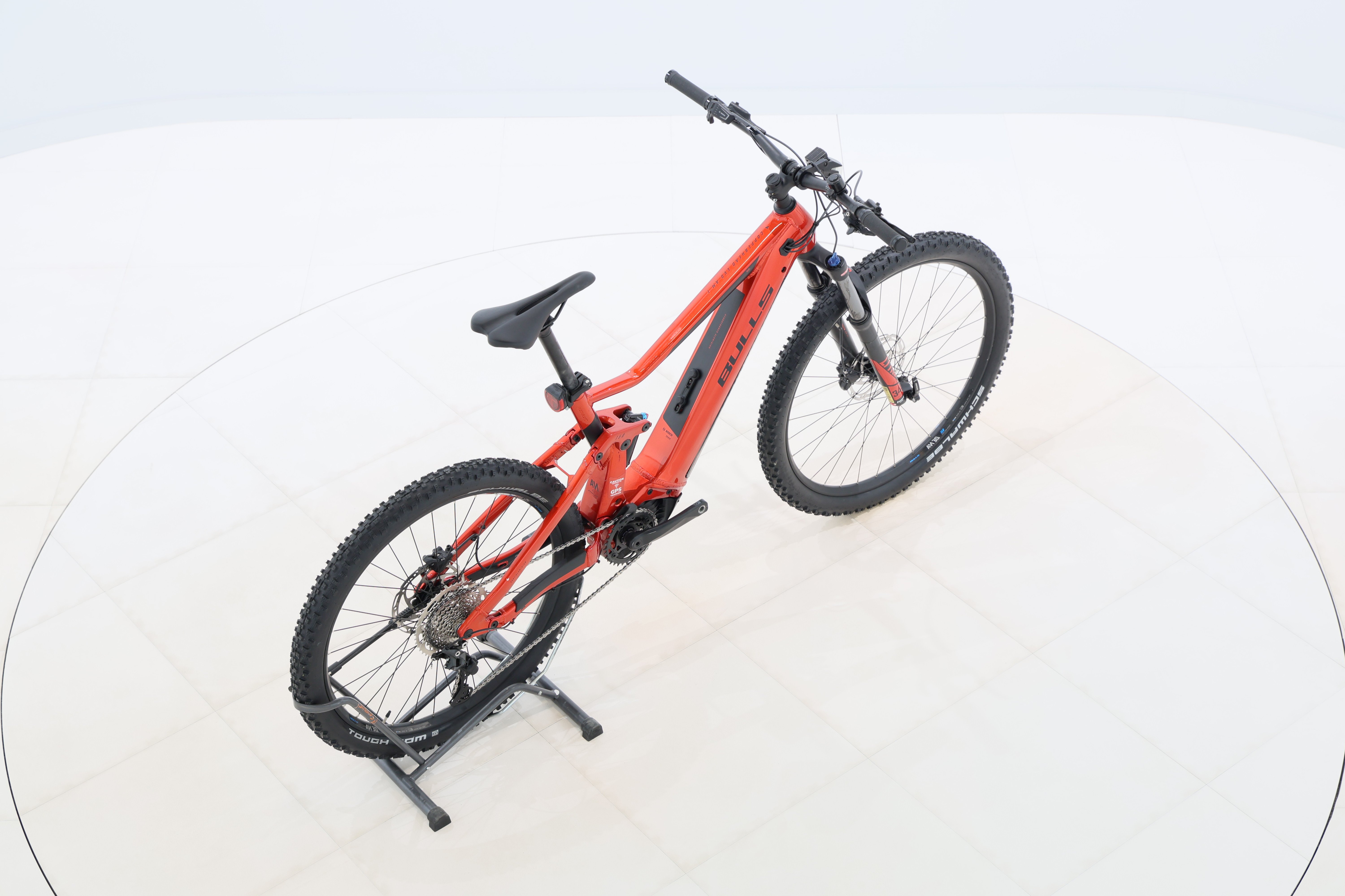 8a9f6f3b-bb46-4cbd-acd1-0feb8e3dd1f6