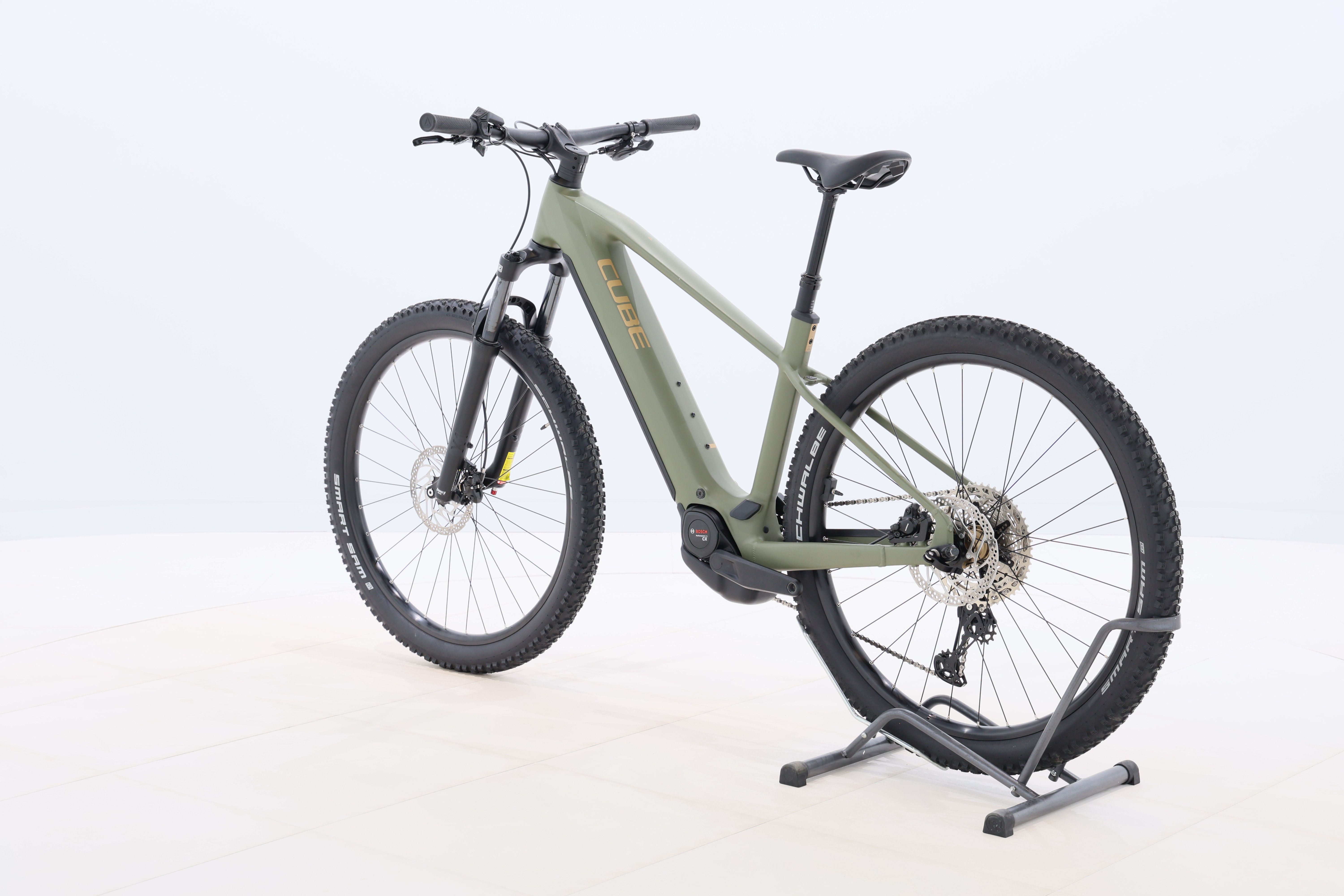 bcb8ecd9-dff0-4510-aa9c-6570e930a547