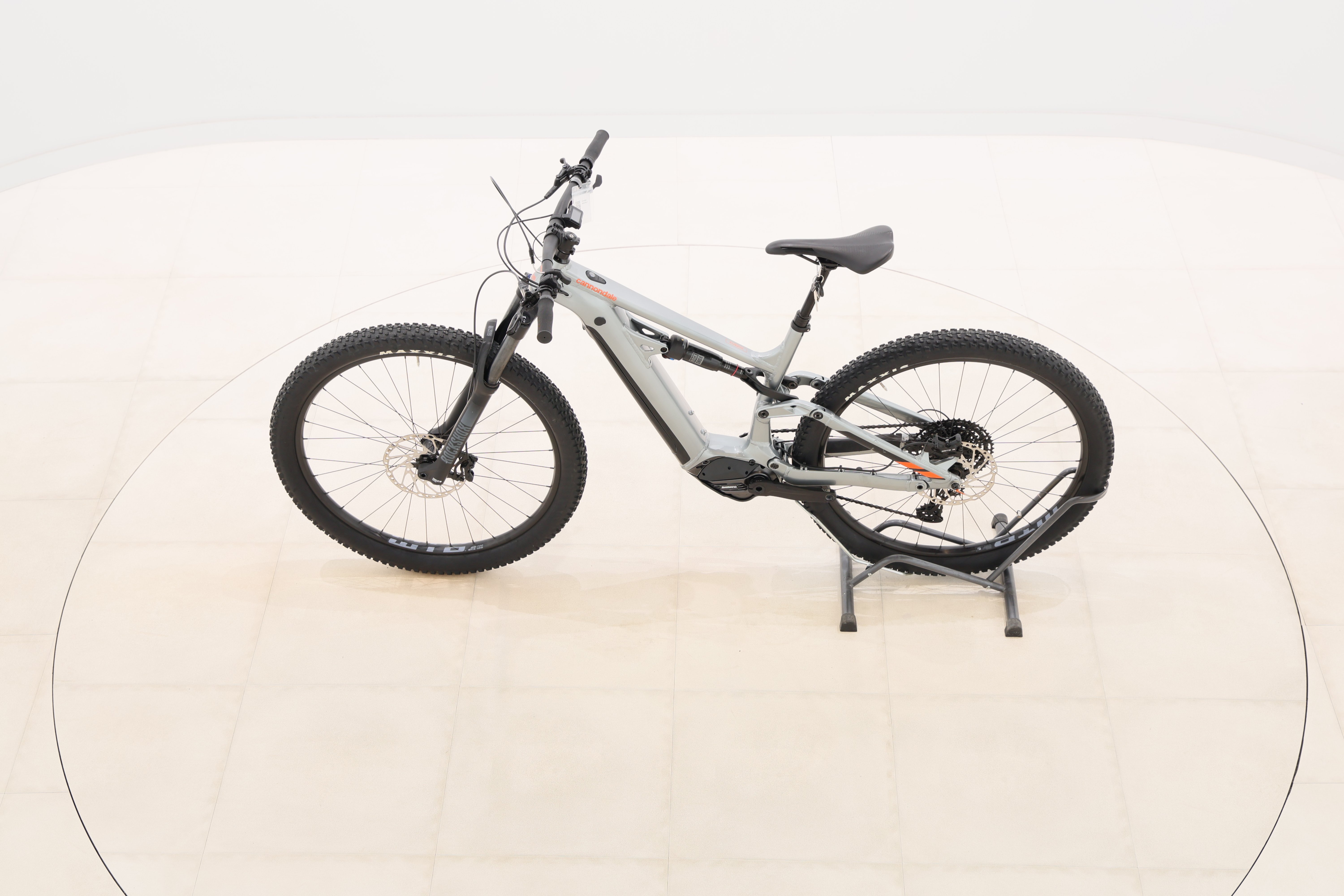 5ed770cc-34f7-470b-83bf-f3e286d7c41b