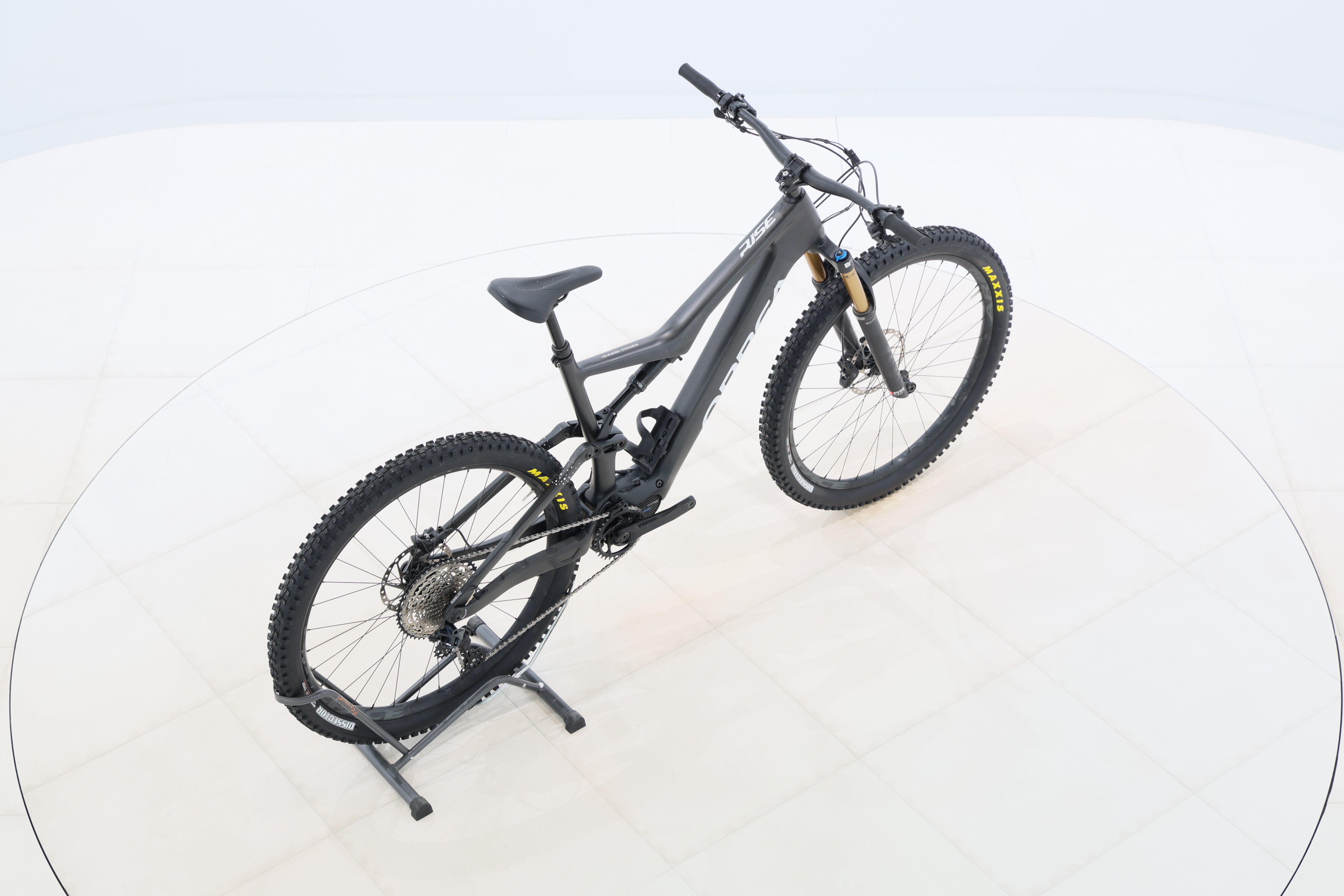 eab762ba-ebe0-484a-8c47-f775c89391b0