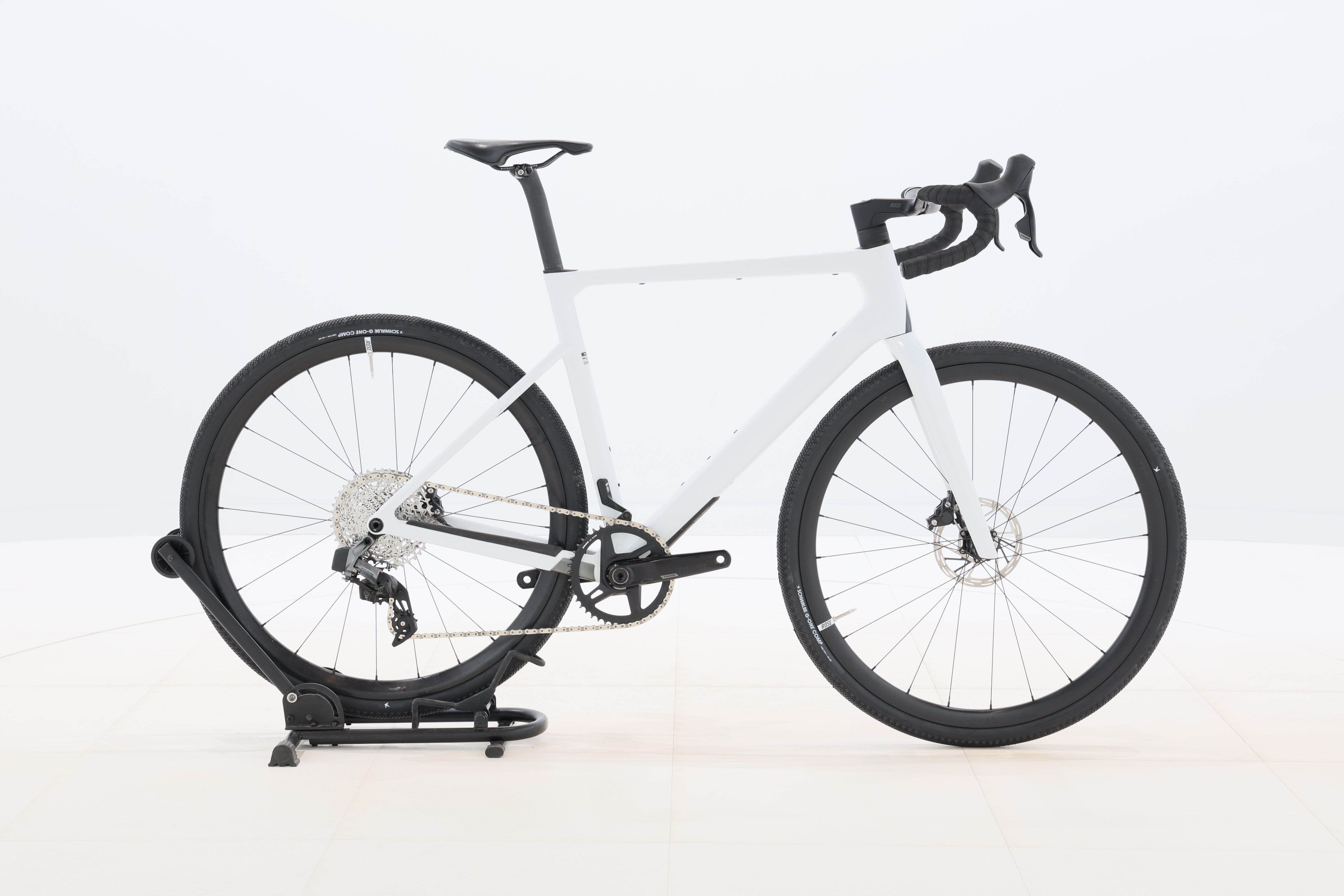 32a05548-5f81-4b3e-84dd-ffa29b513c63