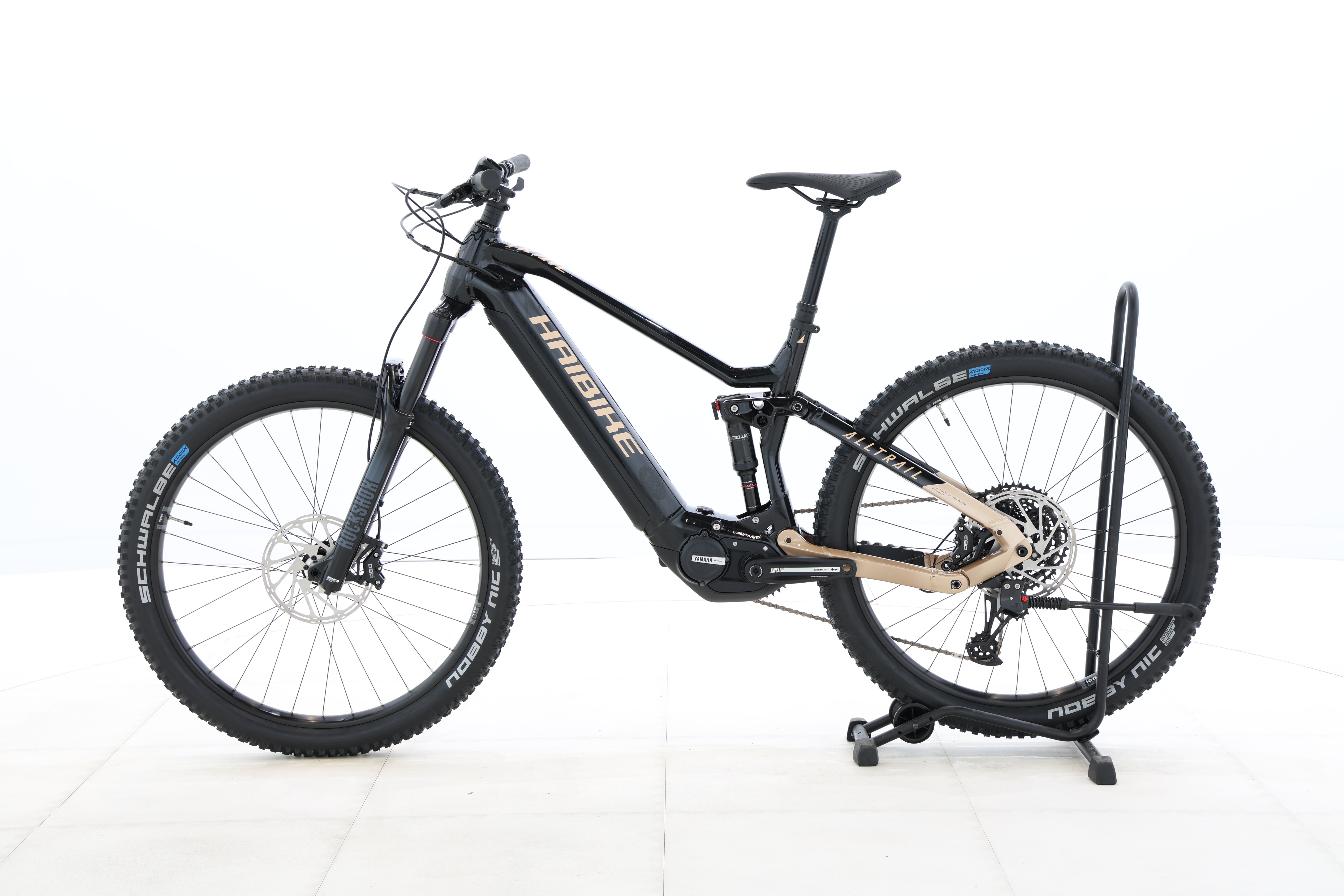 c207da6f-6485-4eb4-86e7-0e5790a6193c