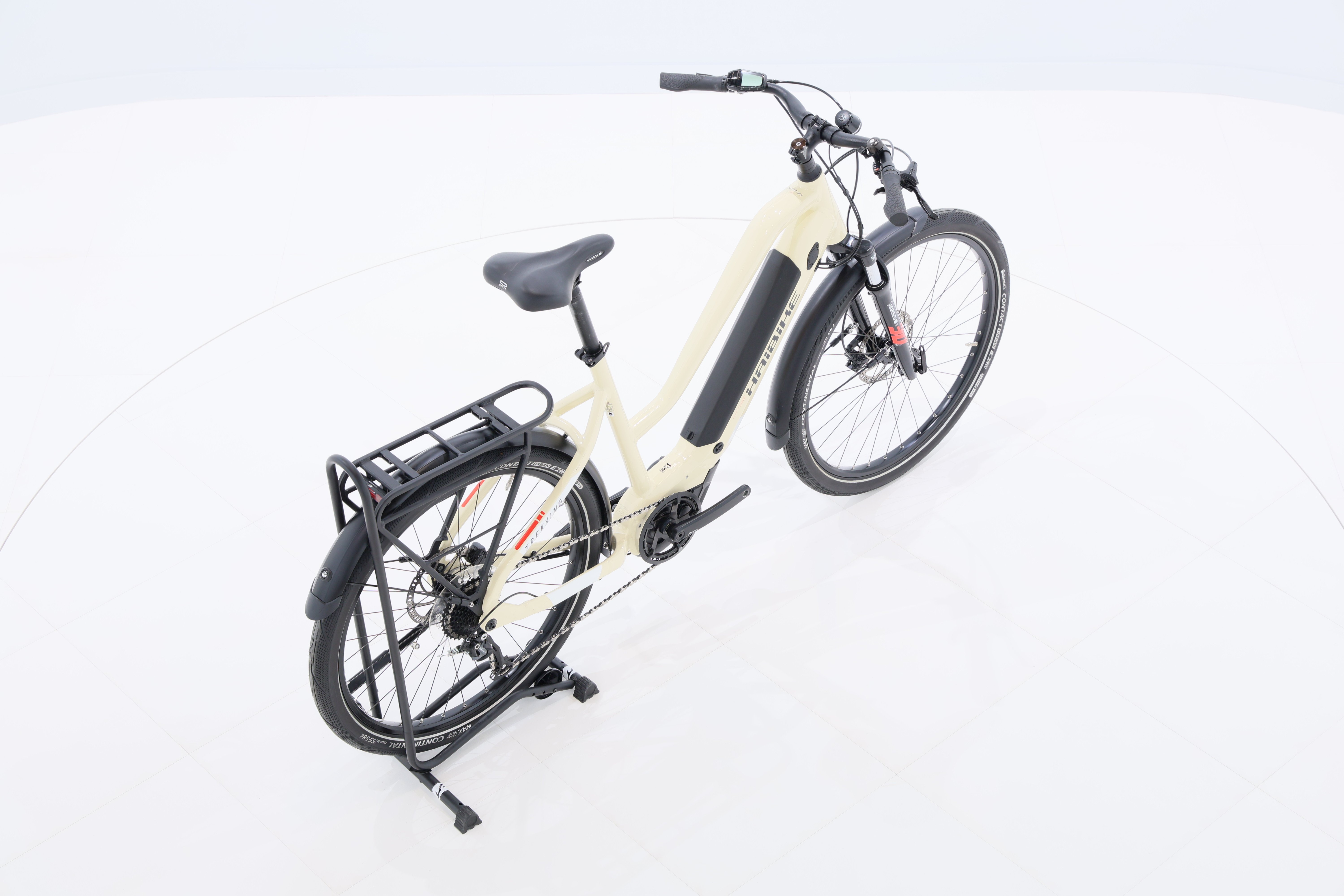 b9d1924e-a890-4fbc-a83b-143250e47588
