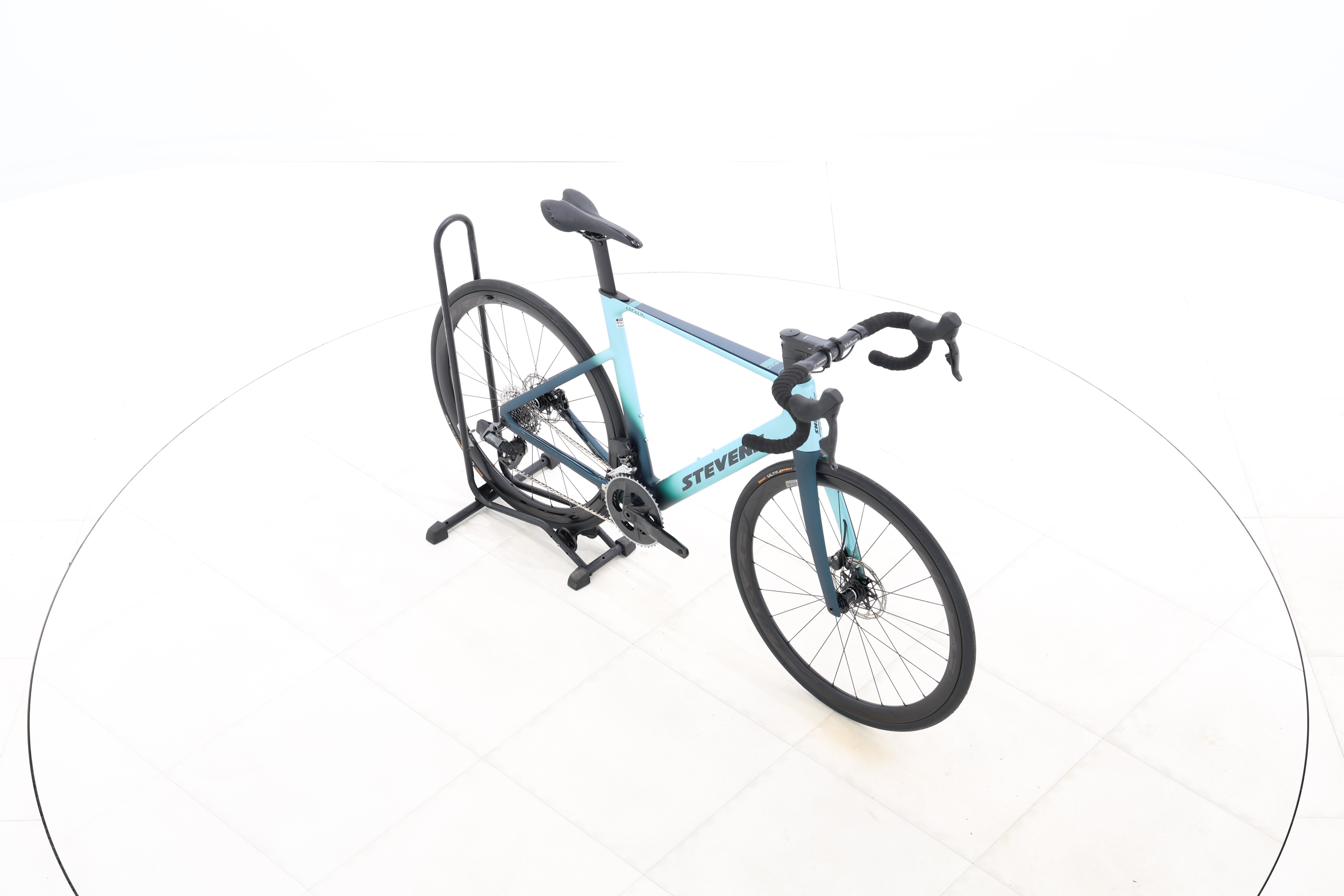 dcf09b66-bff5-45c1-8c0d-389858274933