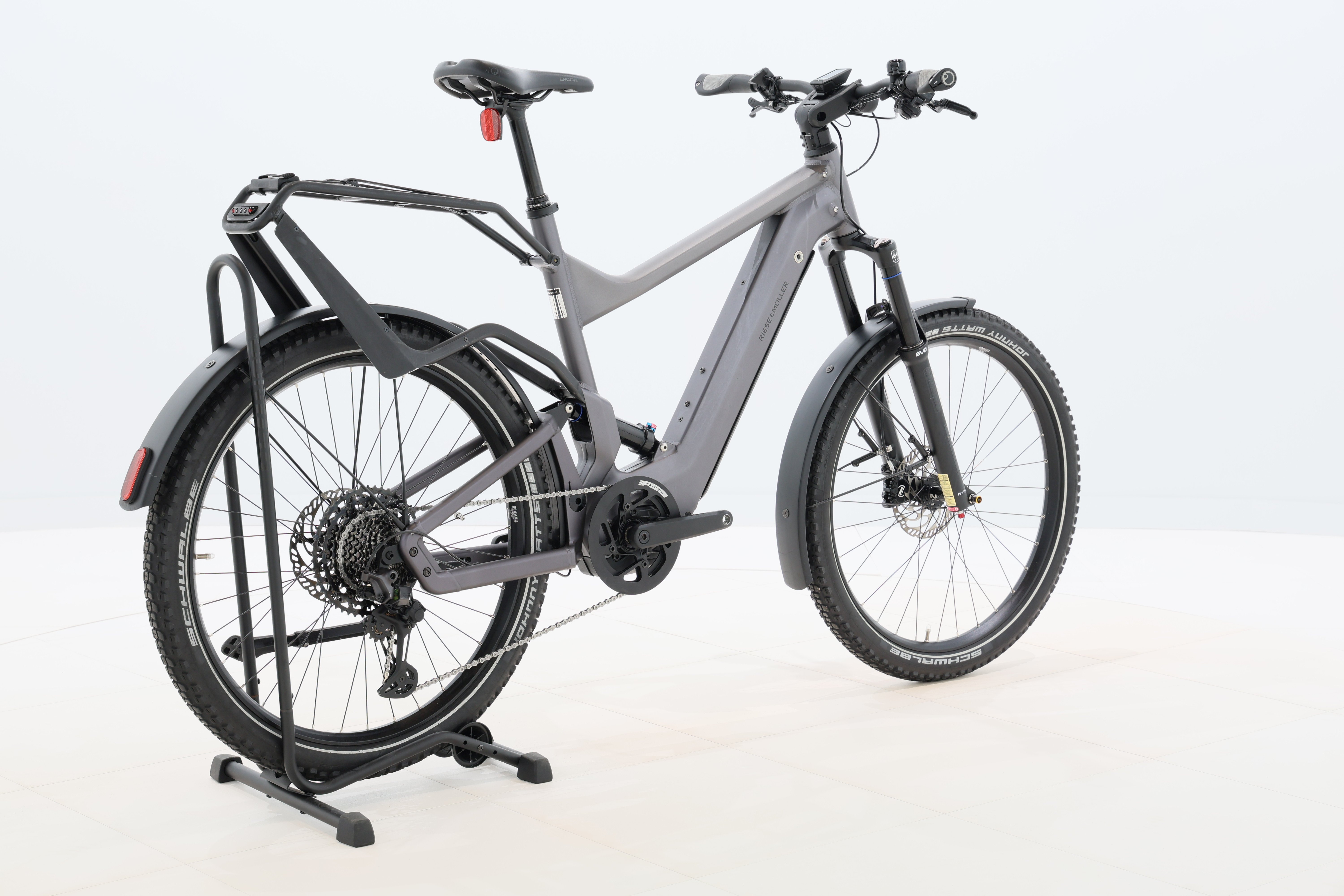 42cb33a5-878e-4fe3-a5e4-4d6b6025bd02