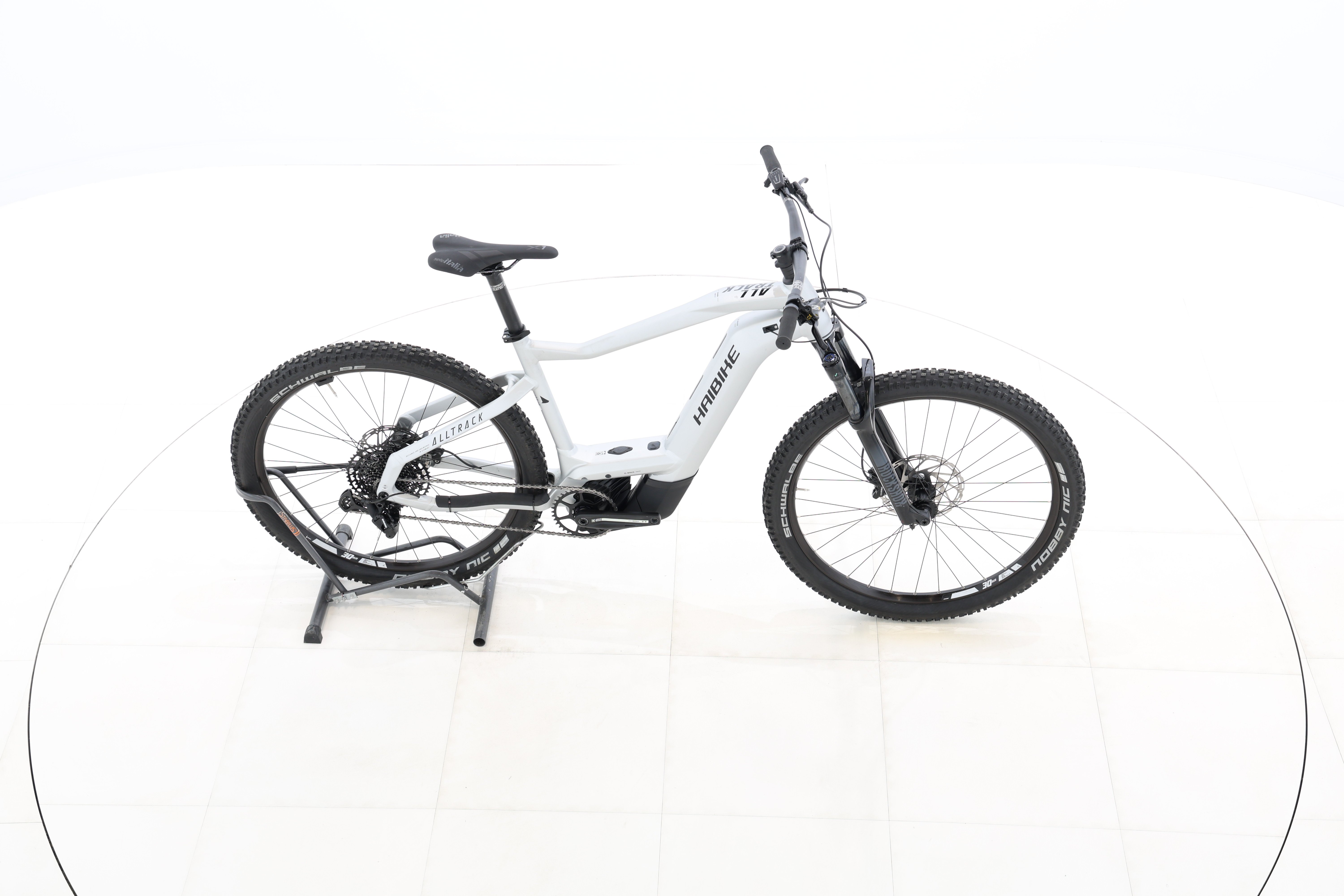 5293f6f9-951d-4ea8-9421-c233be3234de