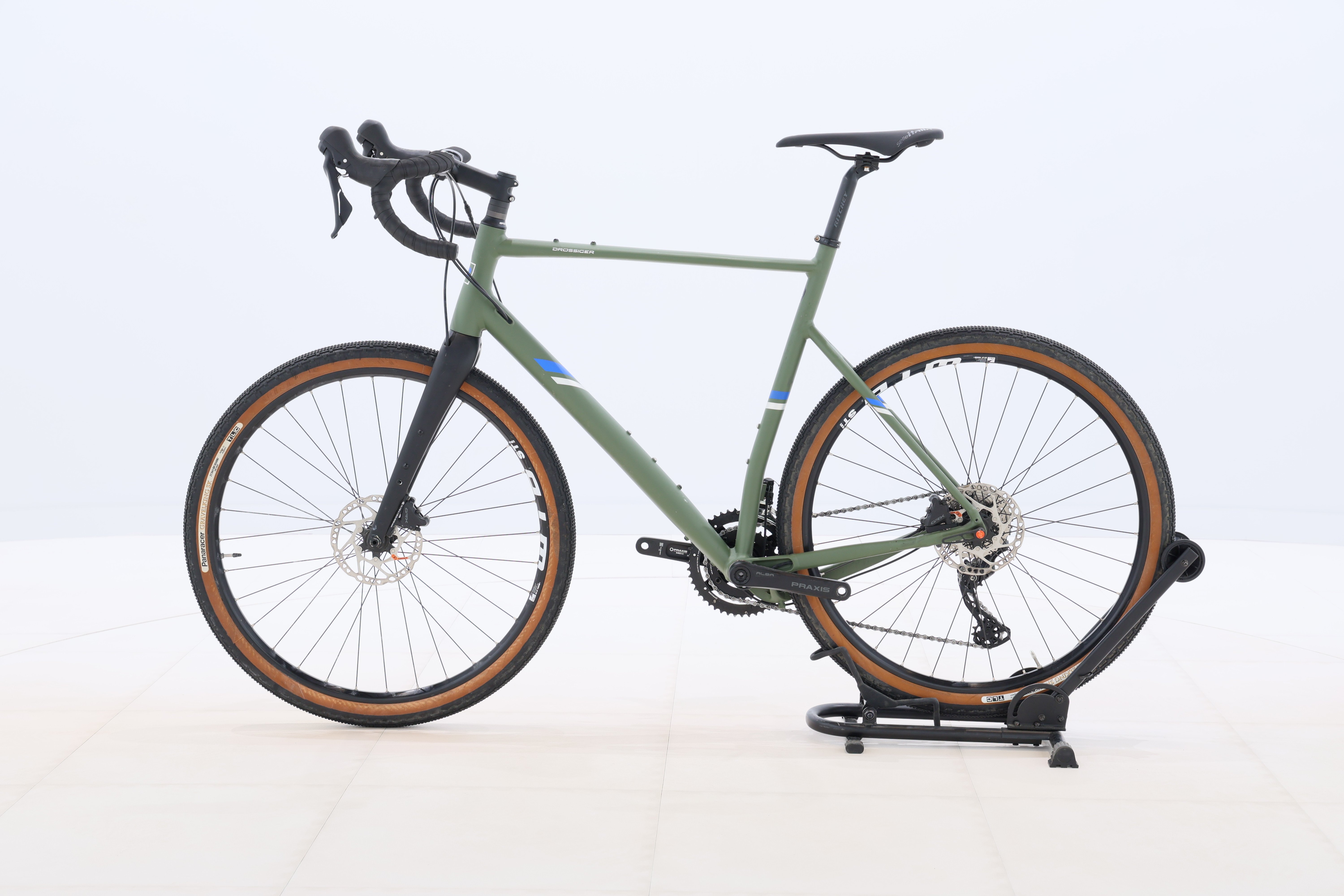 e196cac1-e0e1-4afd-a258-fb20a4ecd1df