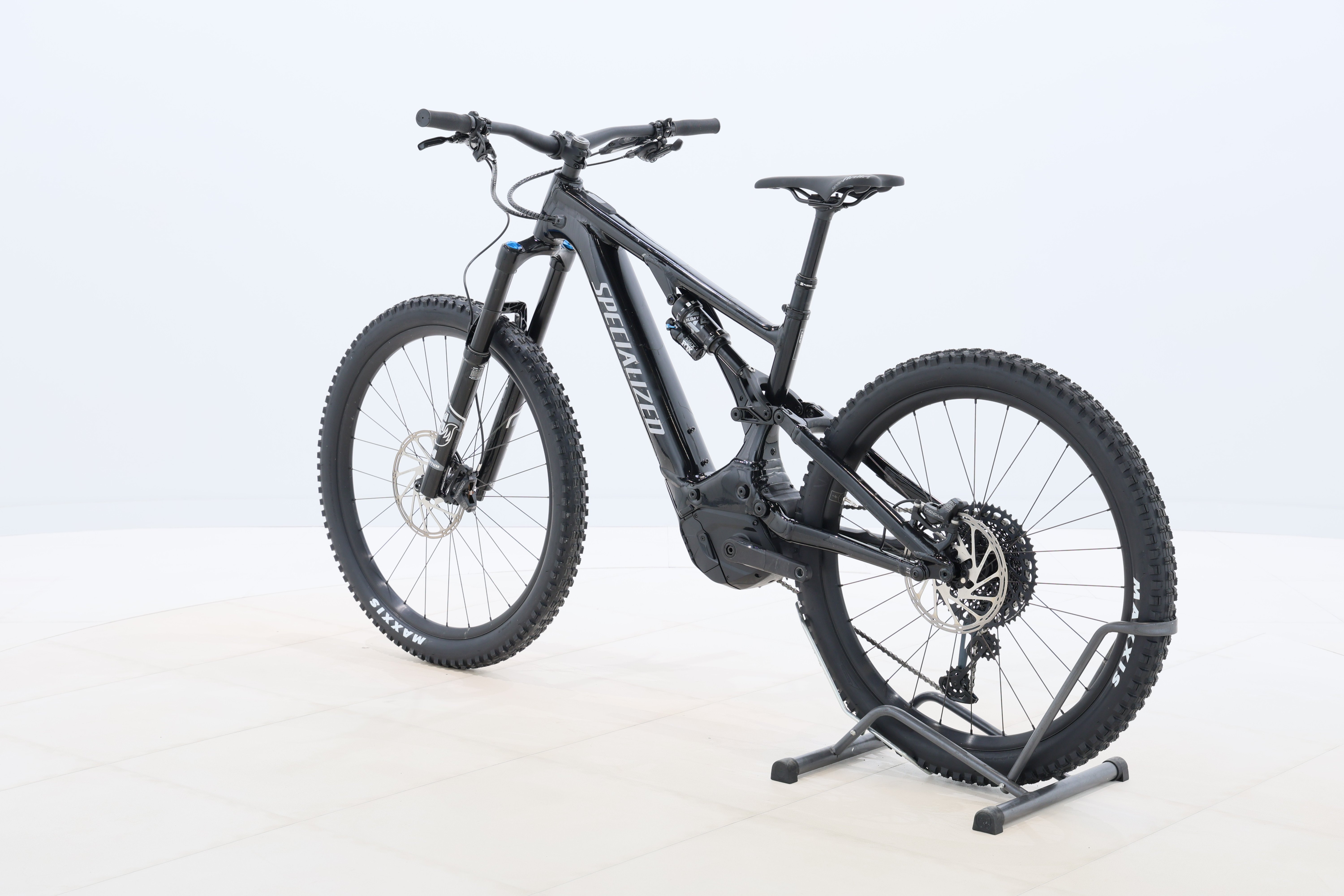 0212cee2-4a33-4d5e-be6b-859d01d37b21