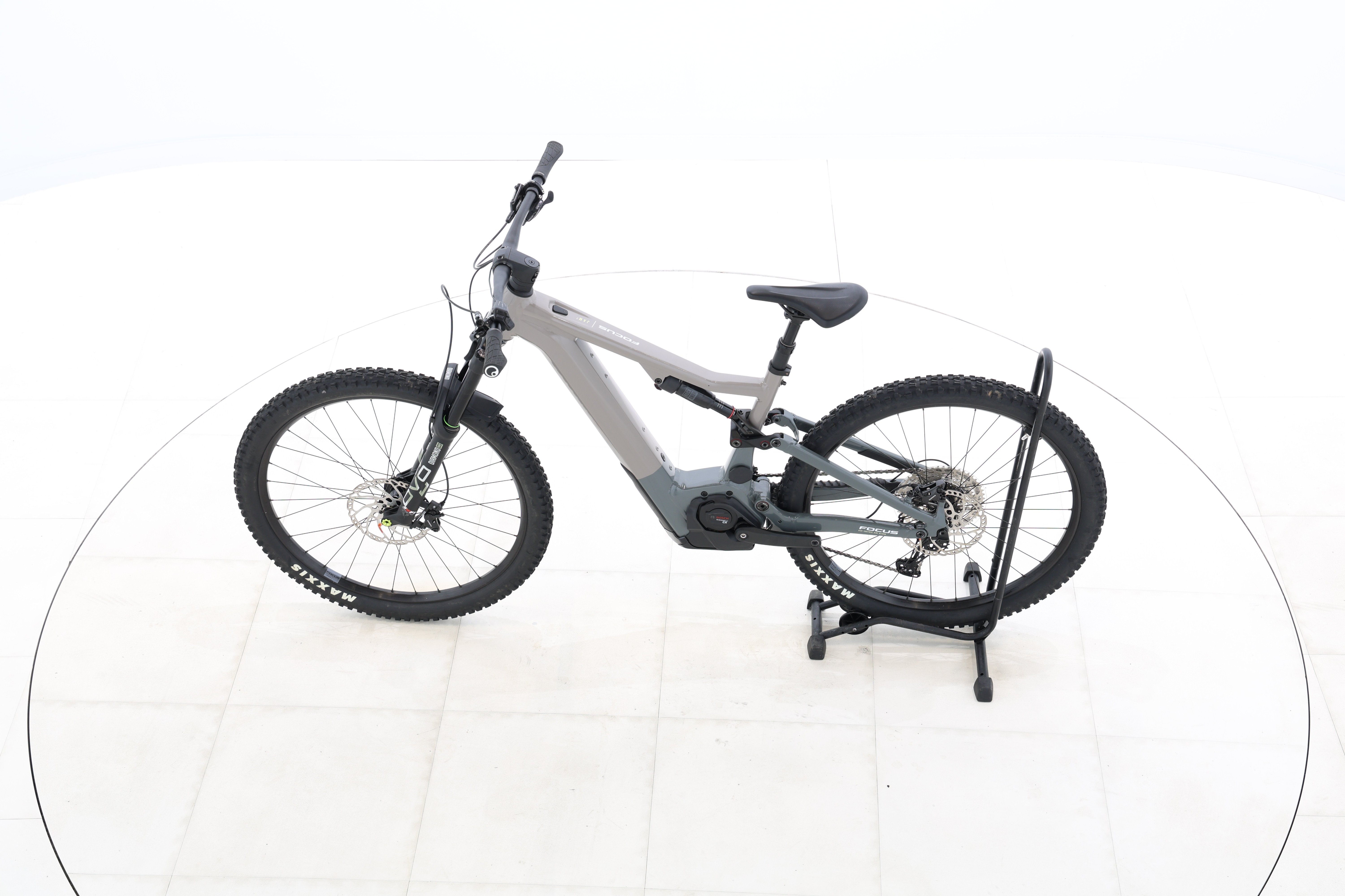 9a712780-b6a8-4b8f-a067-adbb9adf8f22