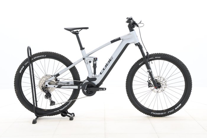 Cube Stereo Hybrid 120 Race 625 2023