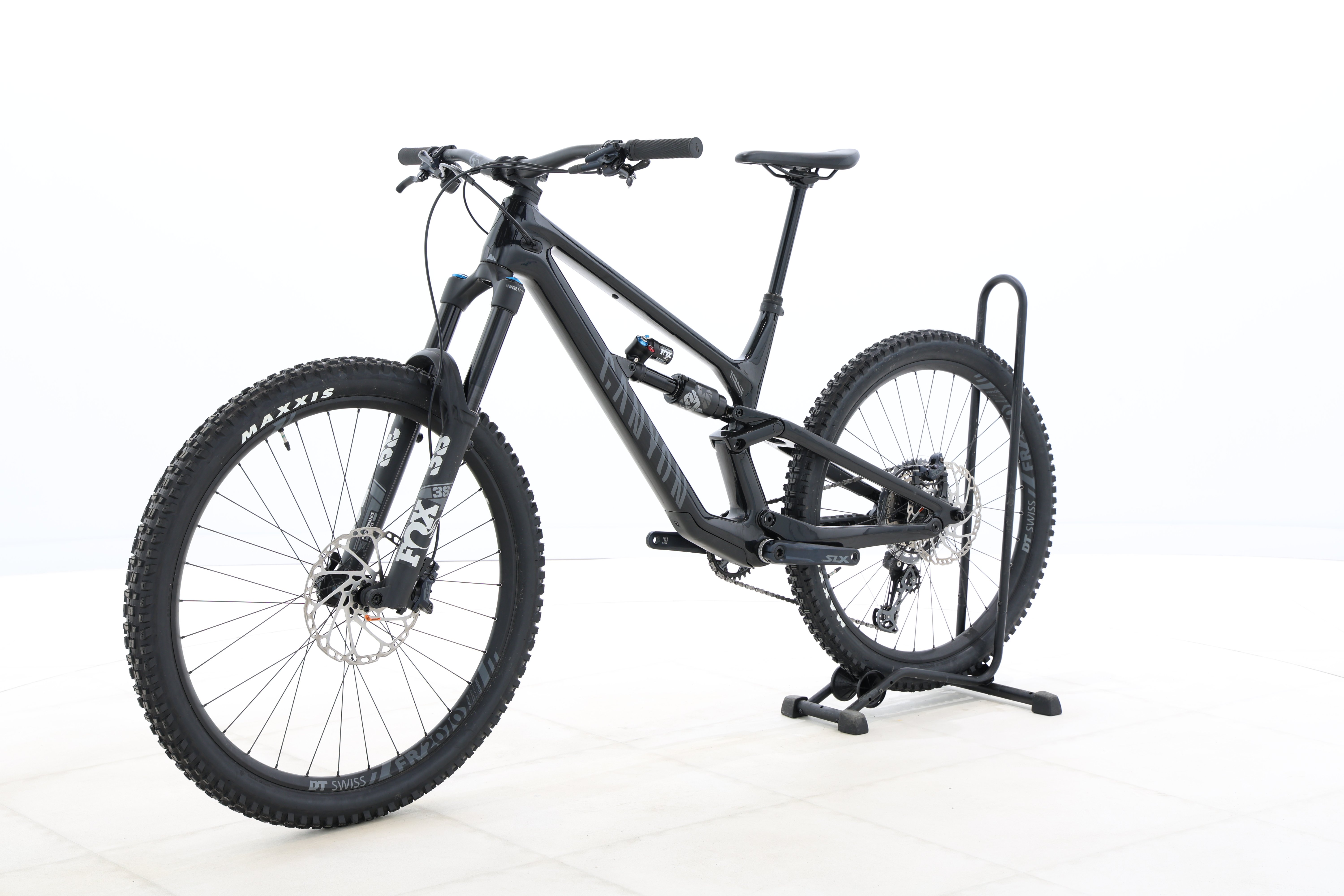 6b995e62-d584-4b2b-8399-a48f47dc9831