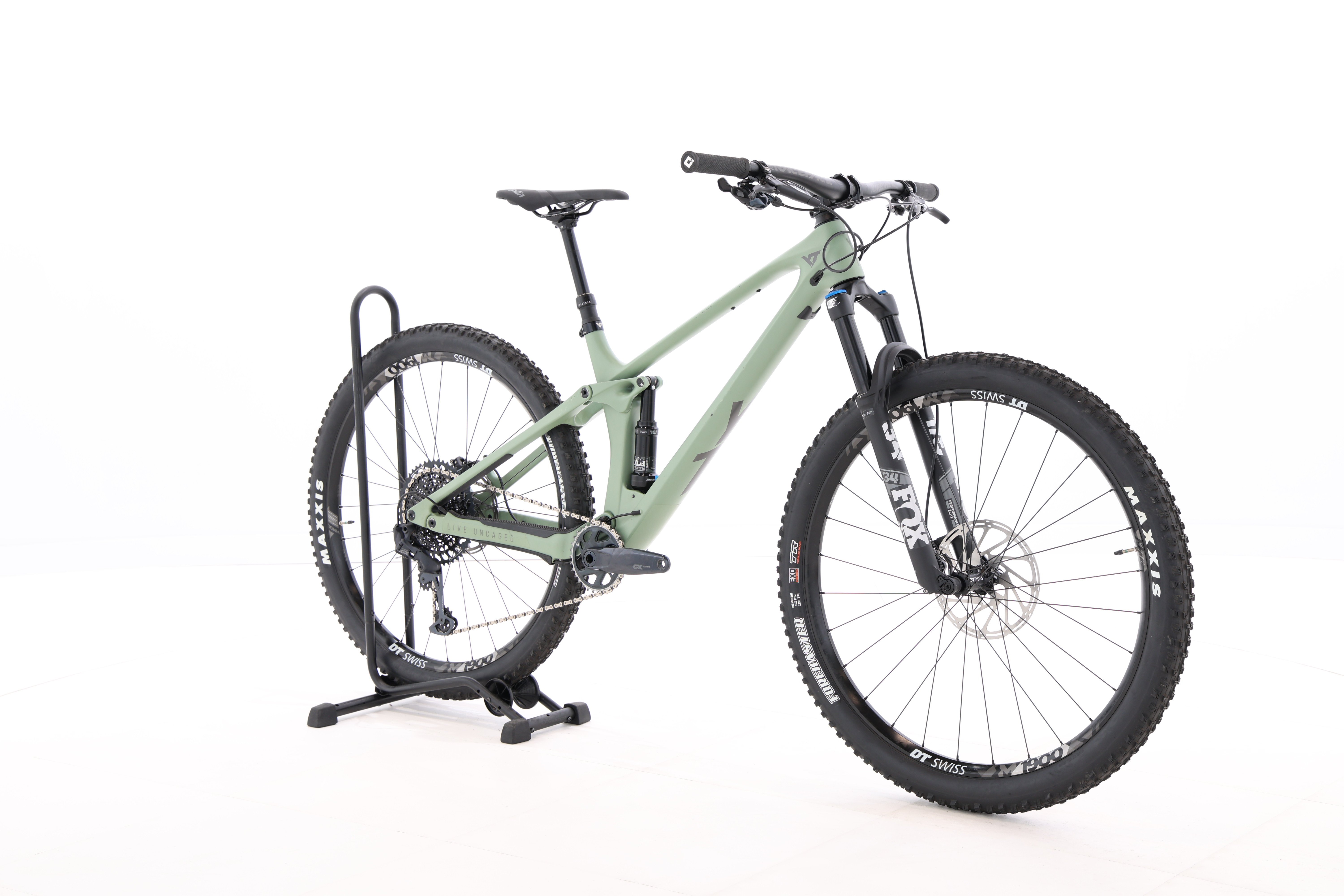 9bc1f594-db0a-46ca-a866-4f4d2f62d64b