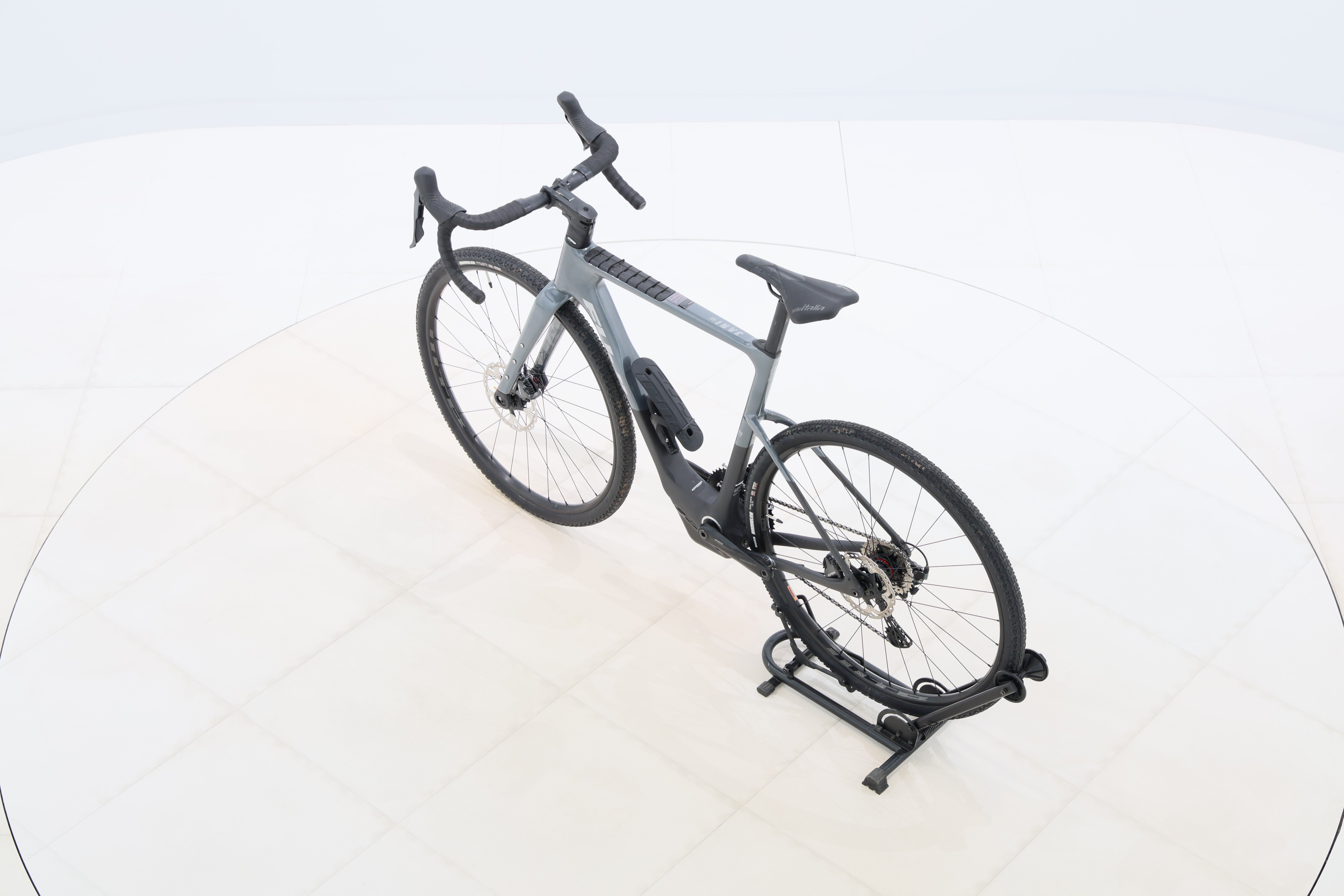 455d21da-ca8f-4c4a-9729-1a7a40c88b2a