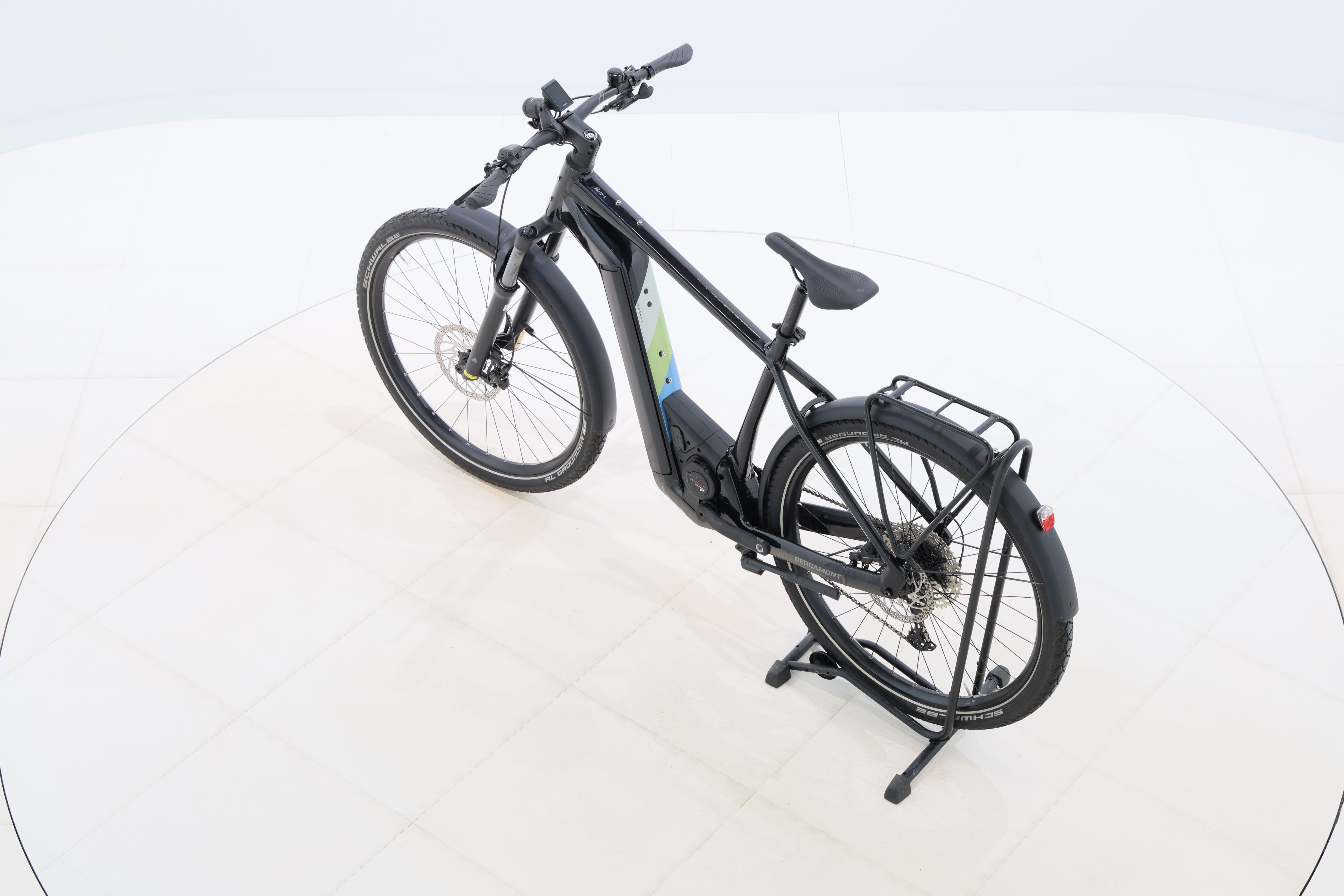 a5e368d1-5dd1-48c5-906a-9c1d80b57163