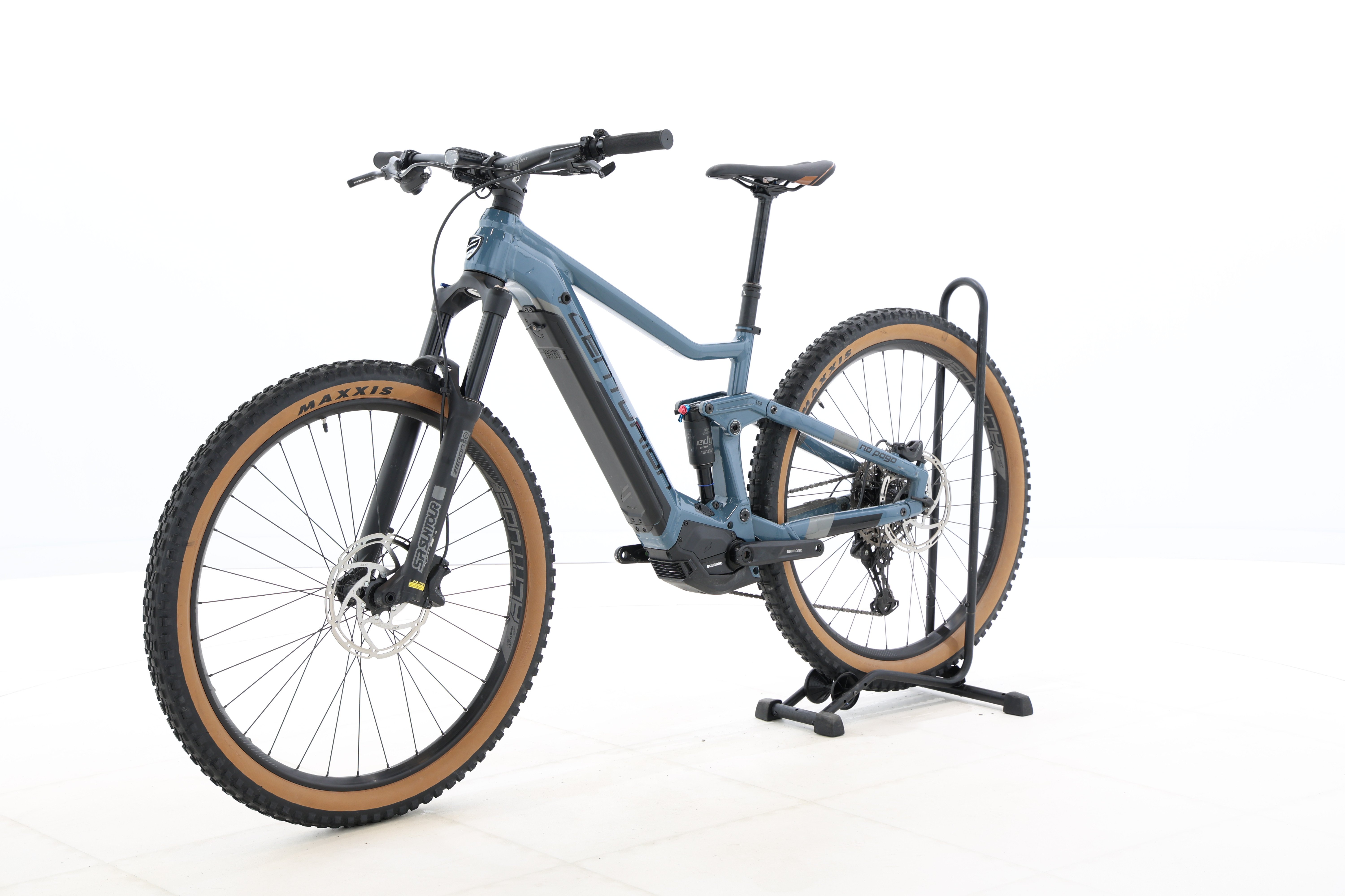 c32fc94b-e556-421b-8f41-9ff5ef087056