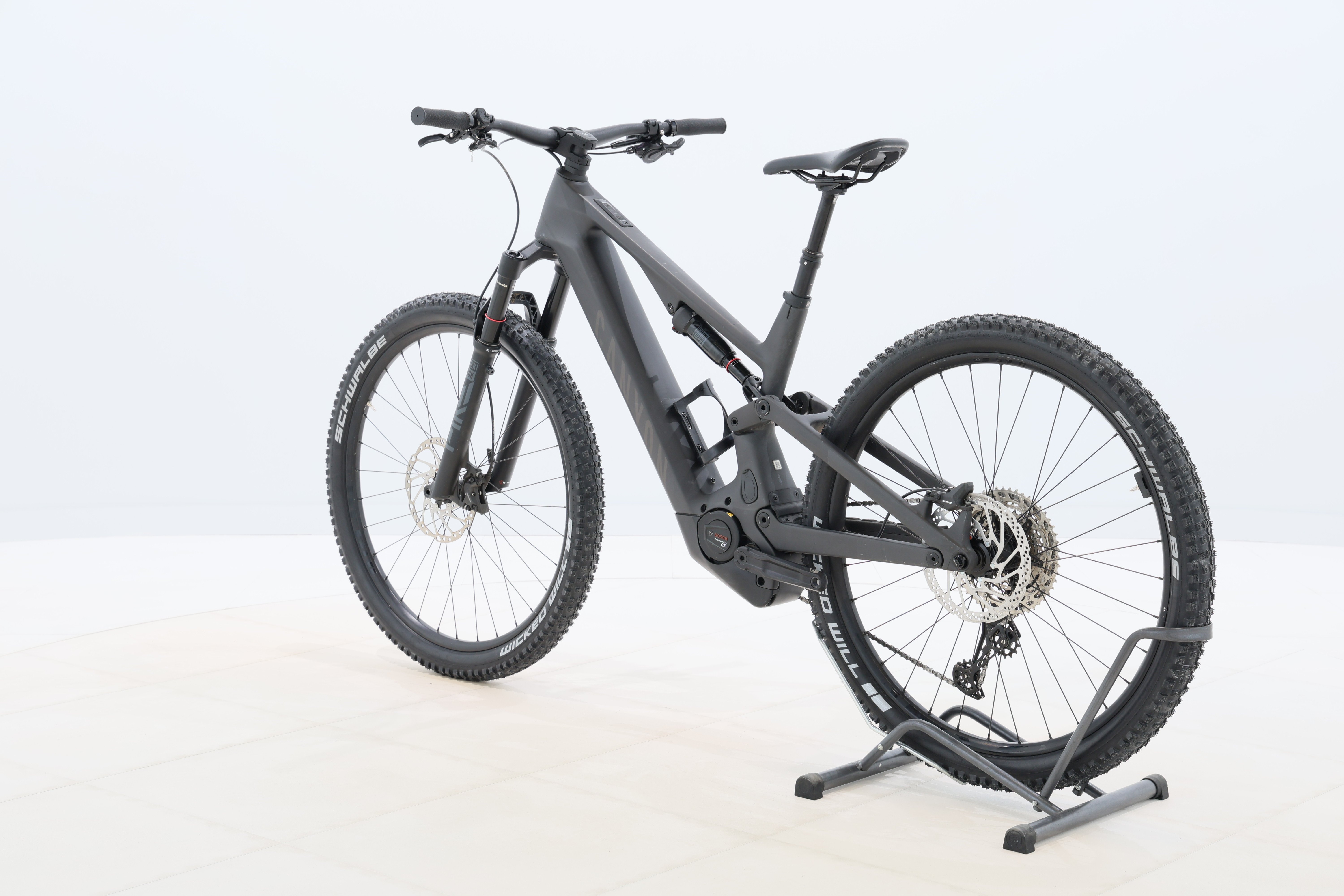 028a678c-d0ee-46f6-8099-7a390f2b055c