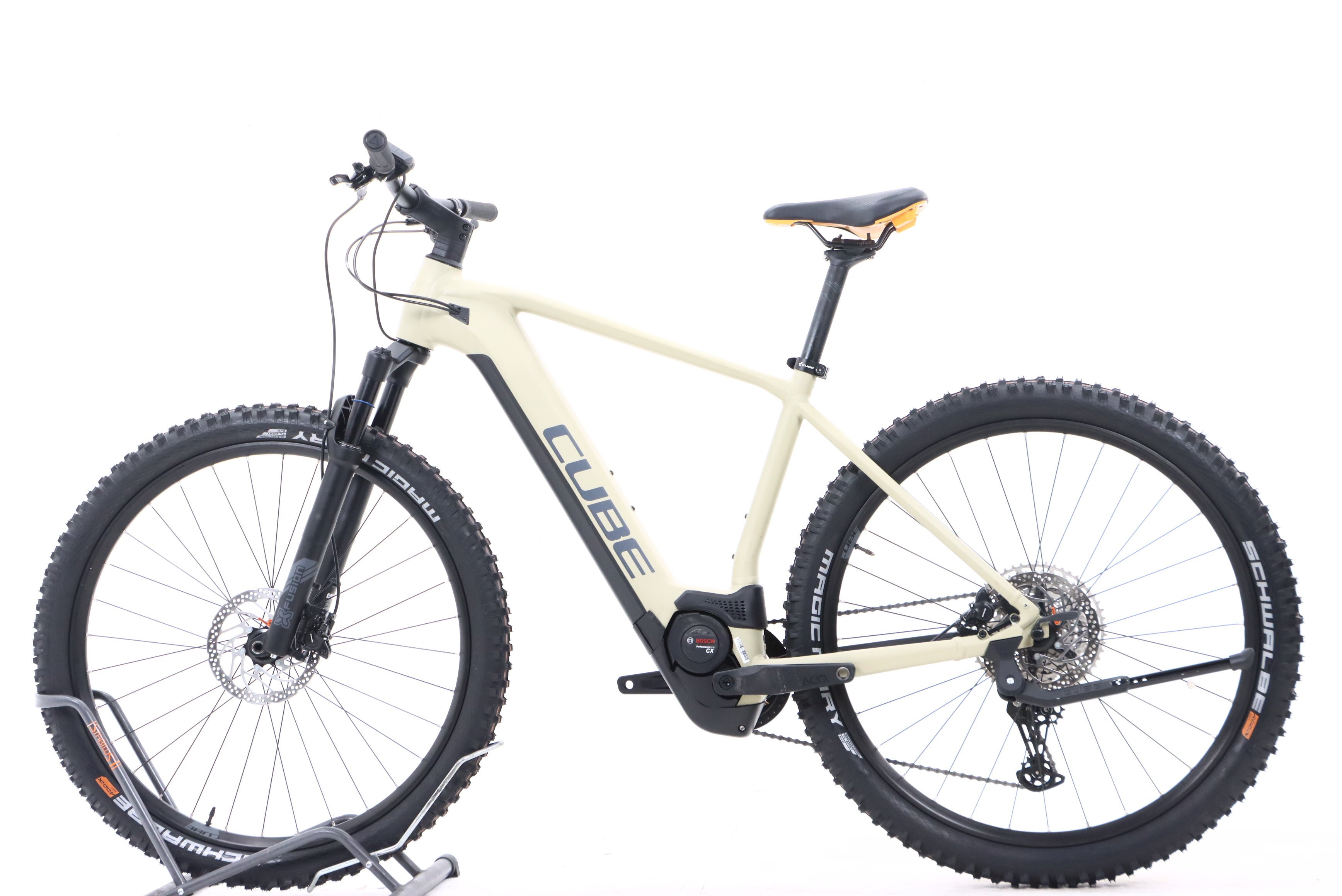 5130dcf6-95dd-4228-b160-158c8636a4d0