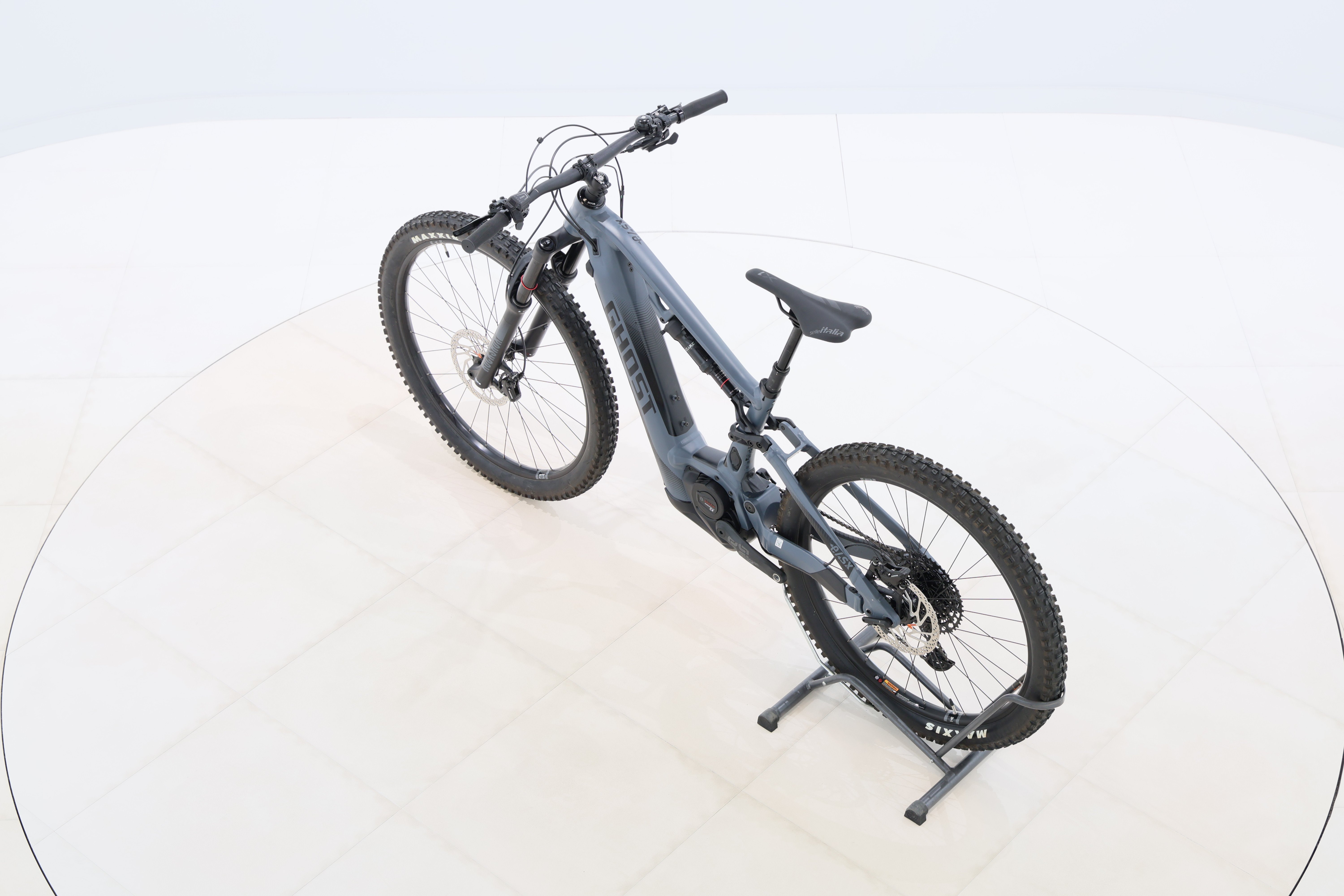 250b64a5-7446-4ad6-9787-b0f23fd6b7fe