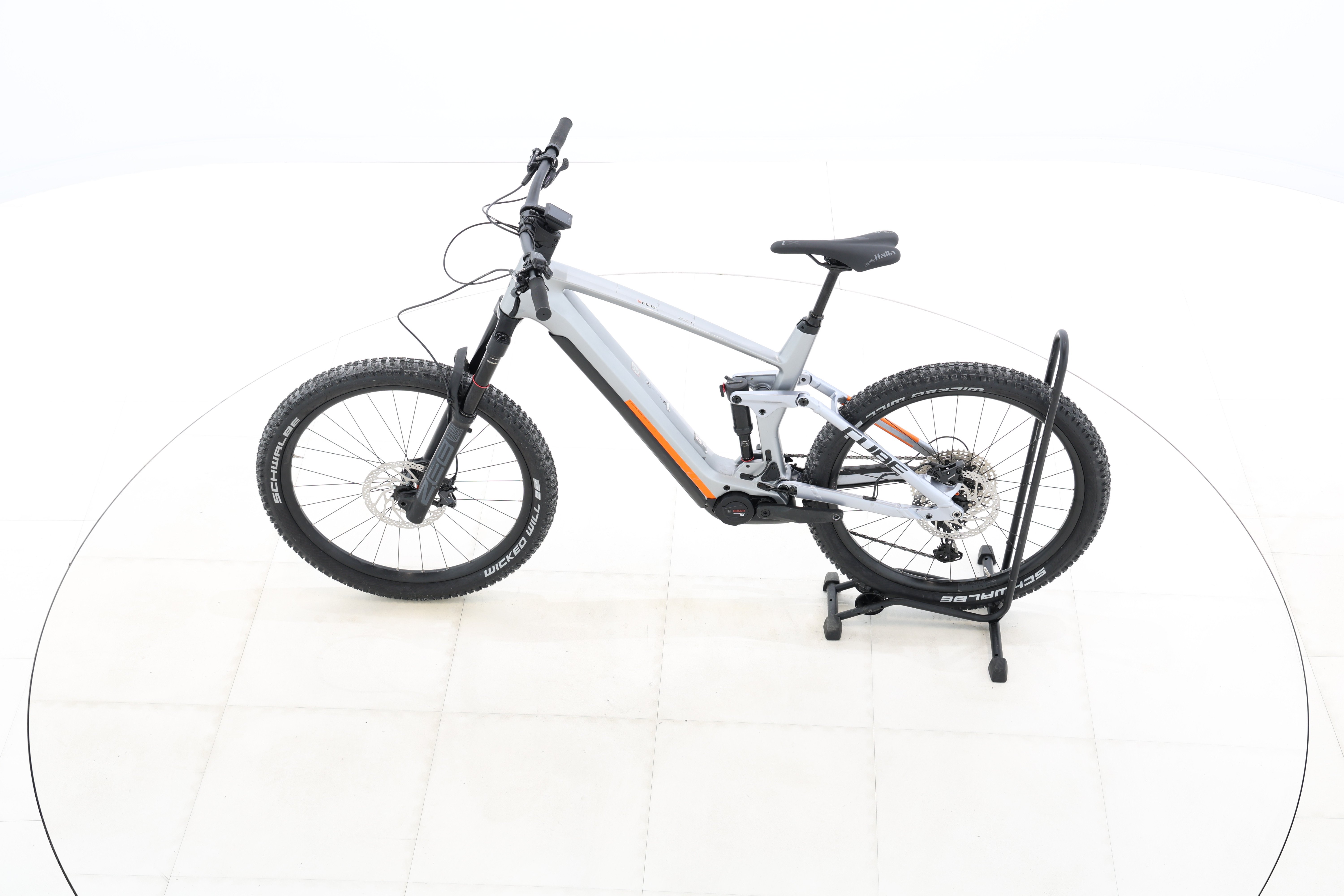 3ba7309b-9086-49d2-bd33-892c8340d6f2