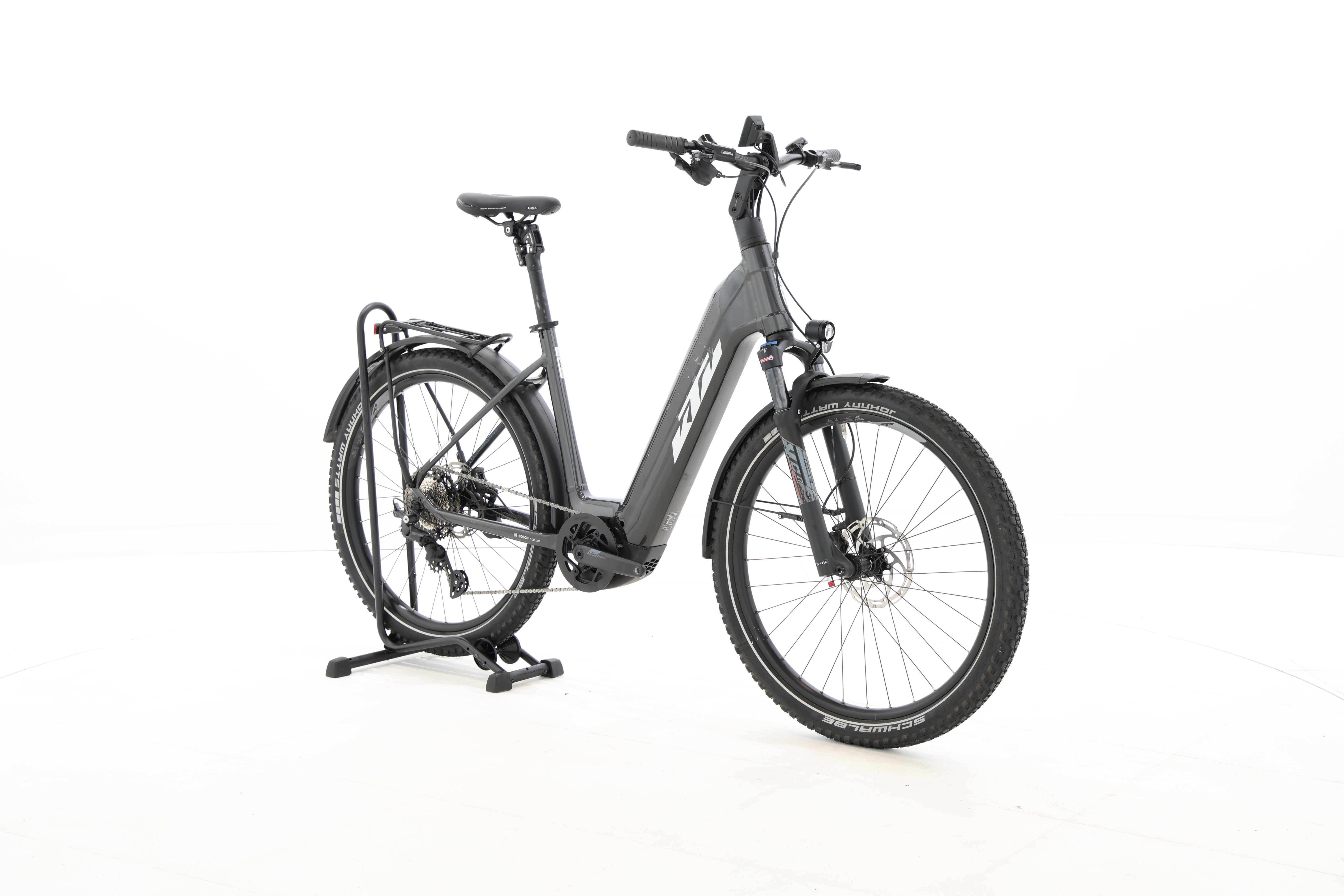 00e3e156-aabe-459a-8f47-12d469cbb59f