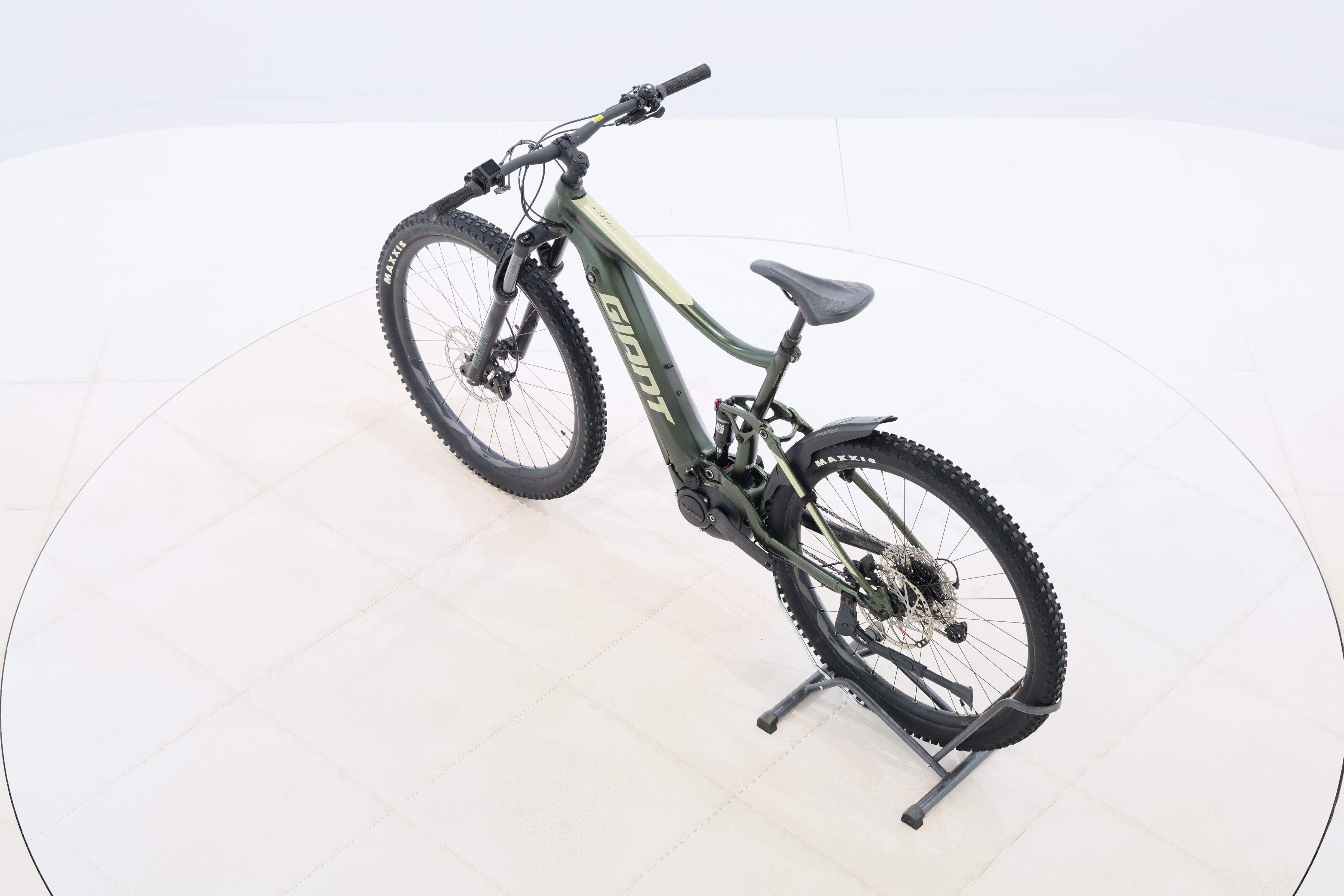 f53cfc01-39fc-4929-9f60-d22d7892572a