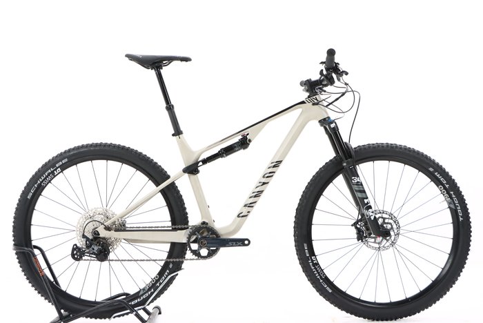 Canyon LUX TRAIL CF 6 2022