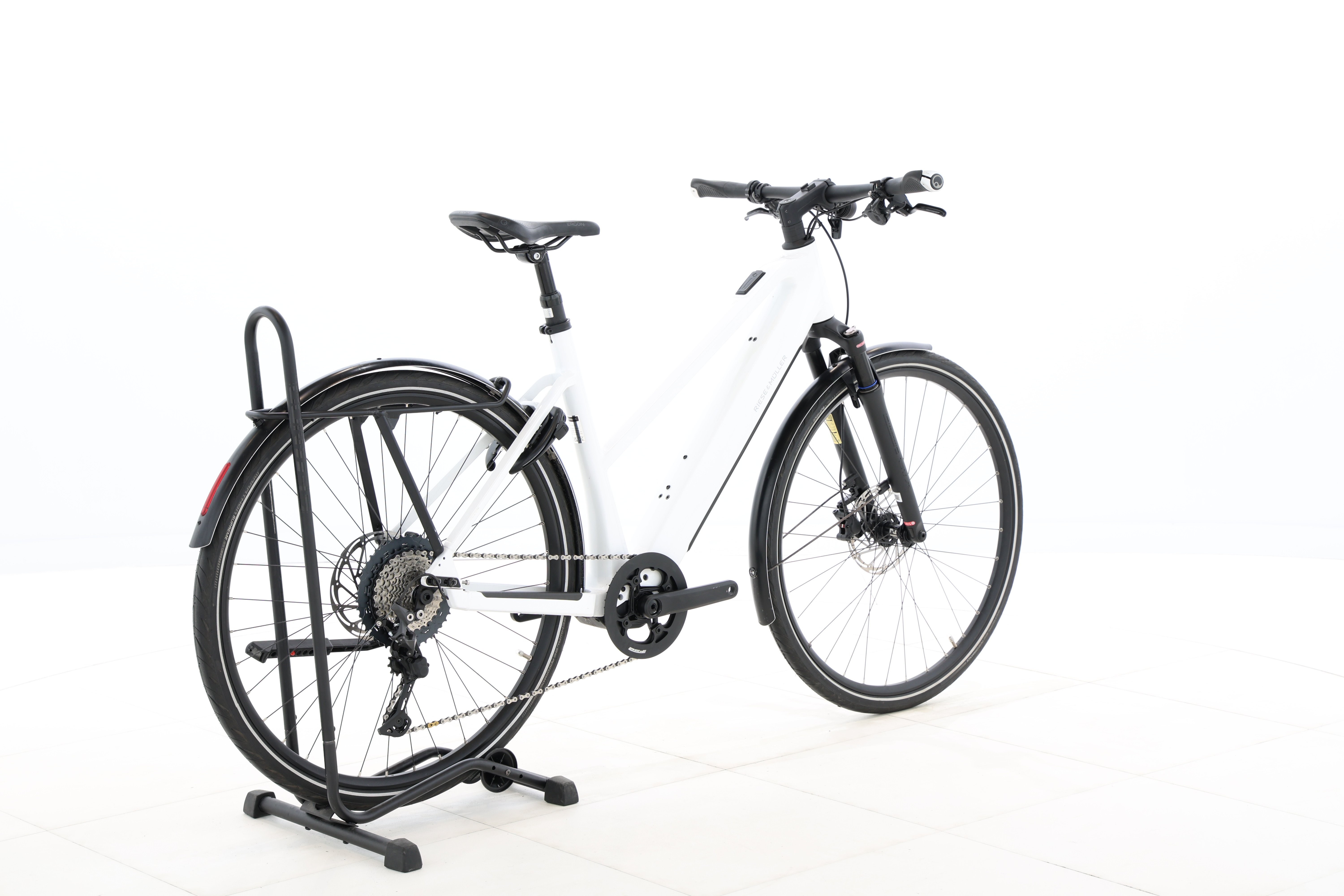 c635c840-cdfc-45df-abb4-79f57b08b50c