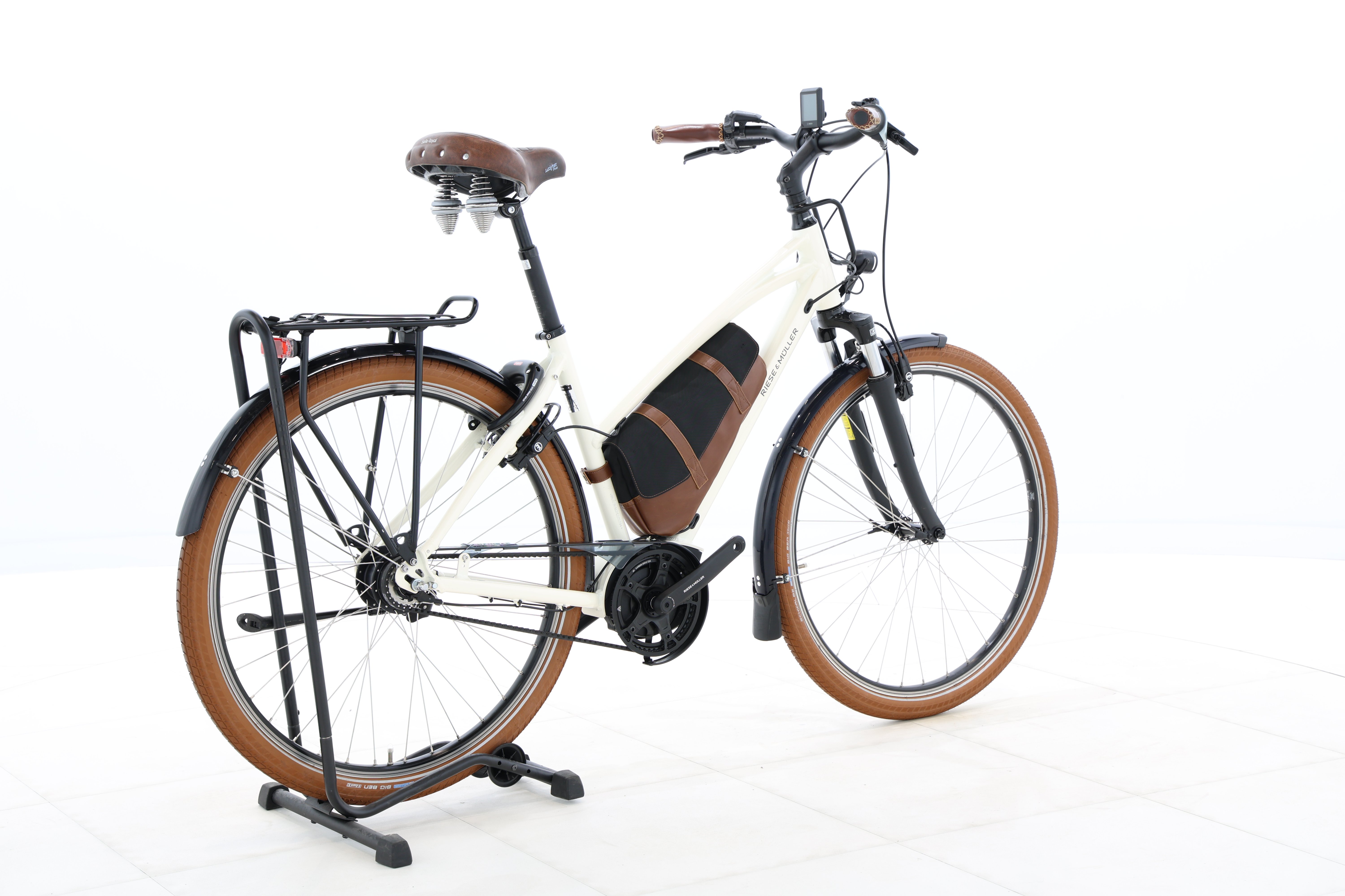 b30a9e4c-59fc-401b-873d-20fa7d1529c3